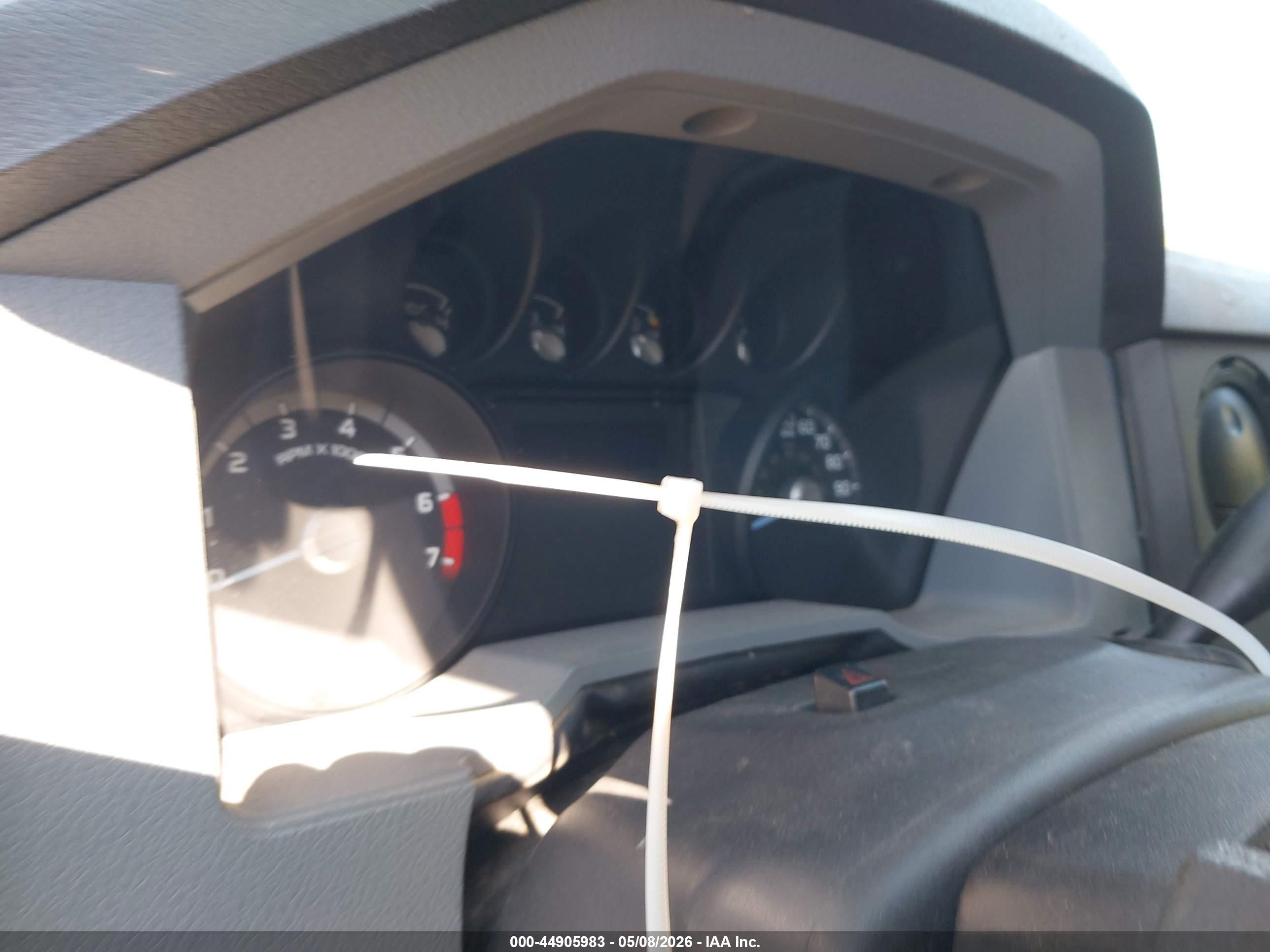 FORD F-250 image 7