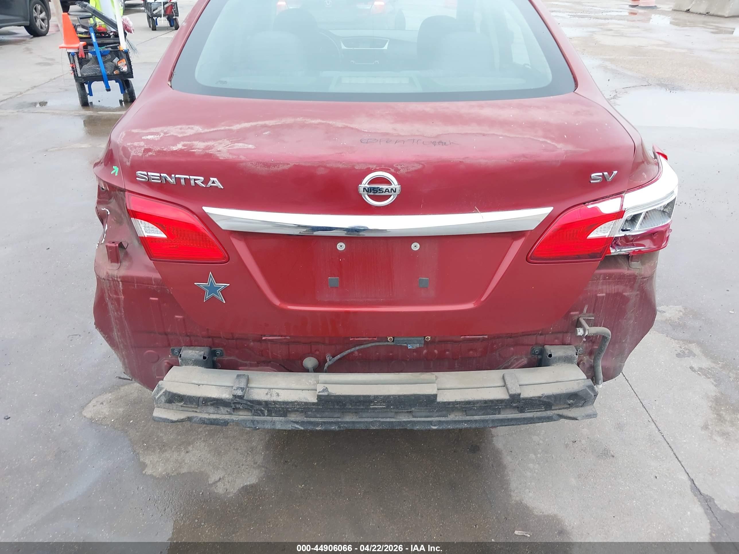 NISSAN SENTRA image 6