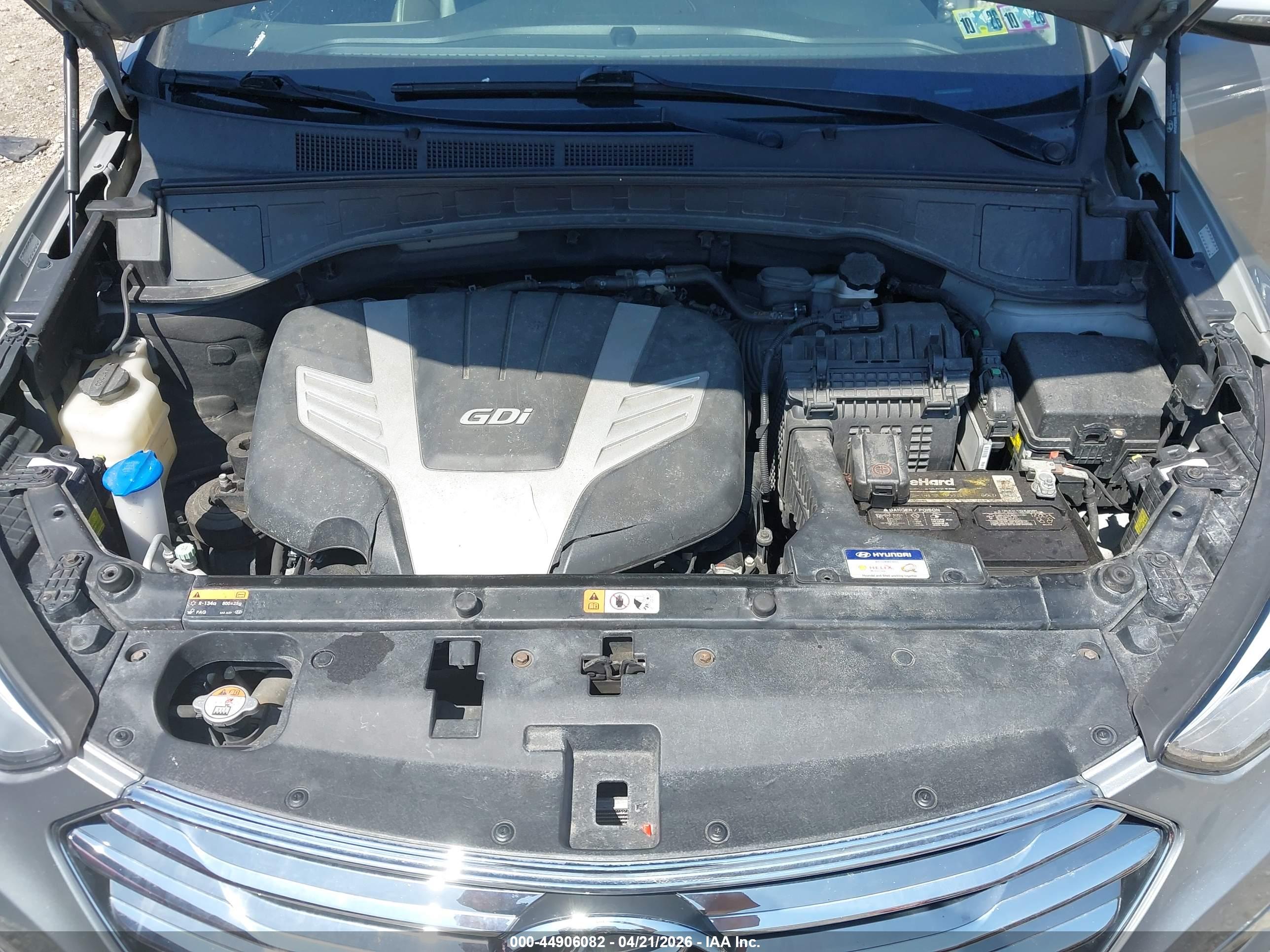 HYUNDAI SANTA image 10