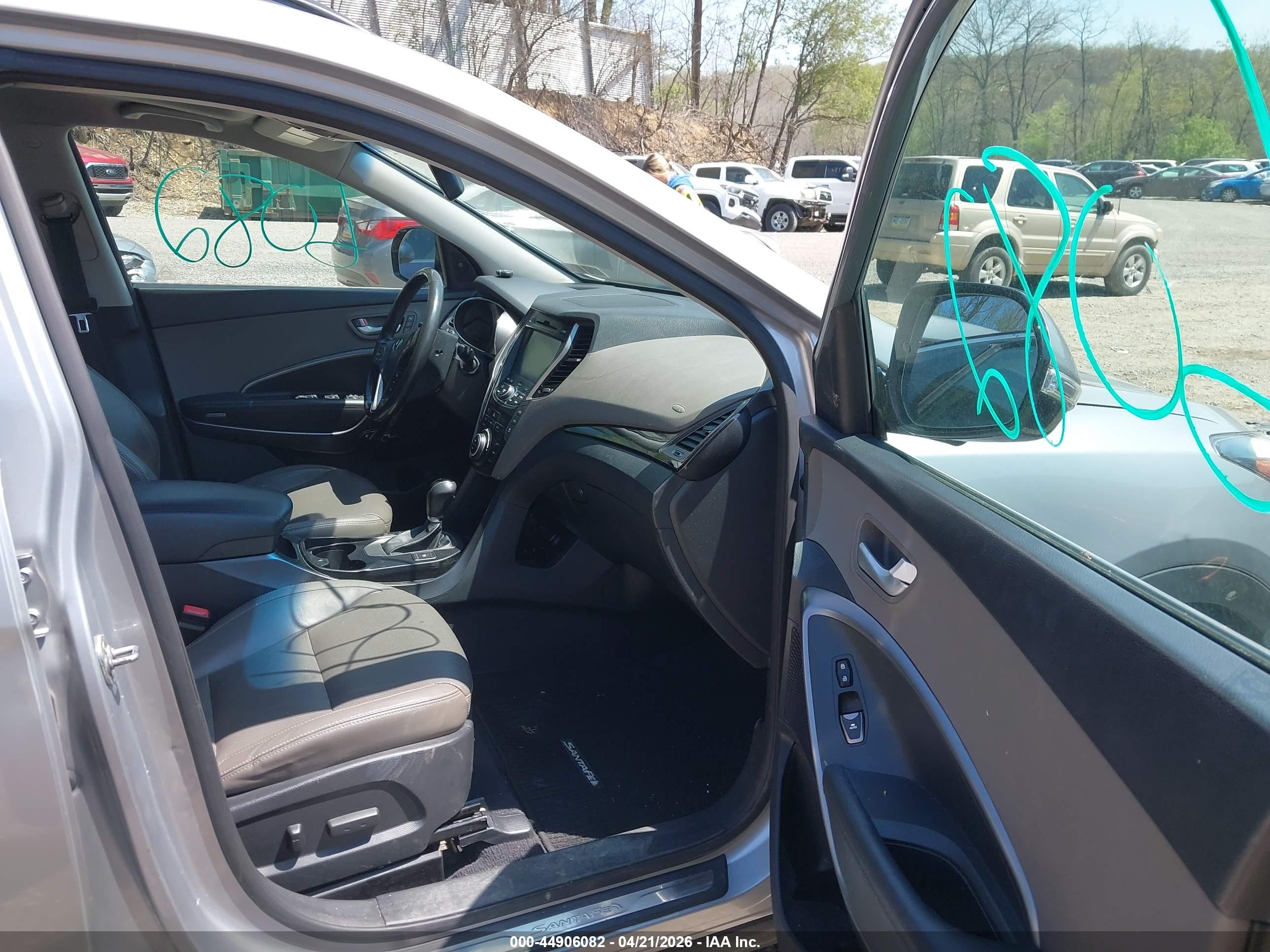 HYUNDAI SANTA image 5