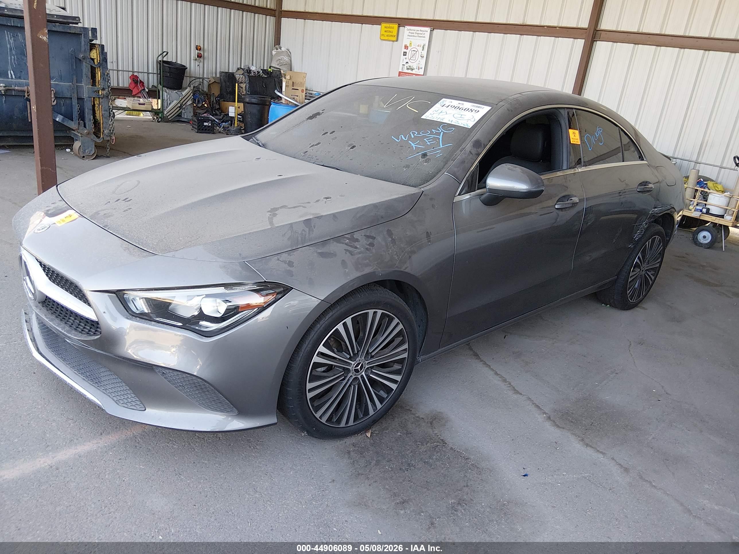 MERCEDES-BENZ CLA image 2