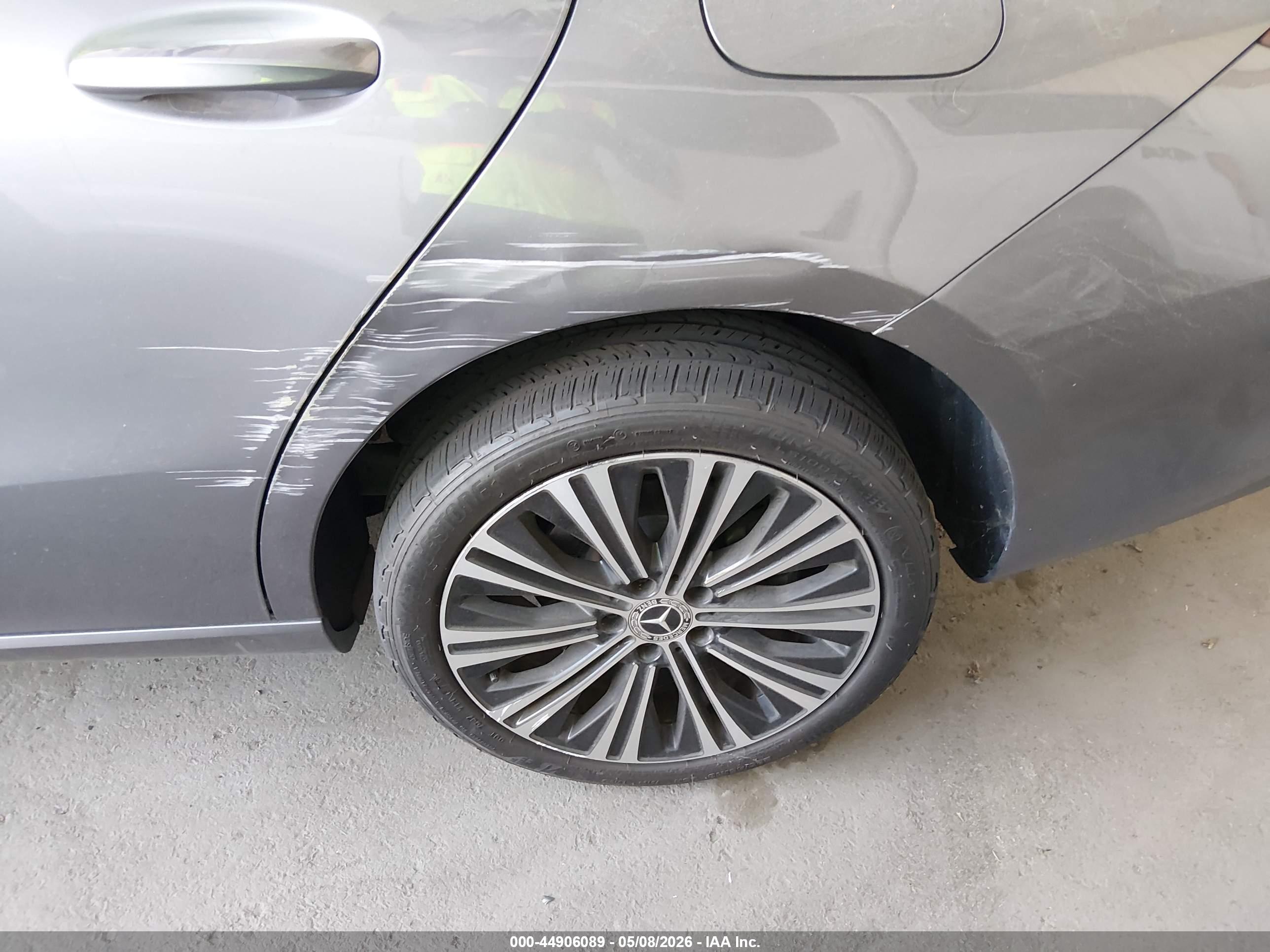 MERCEDES-BENZ CLA image 6