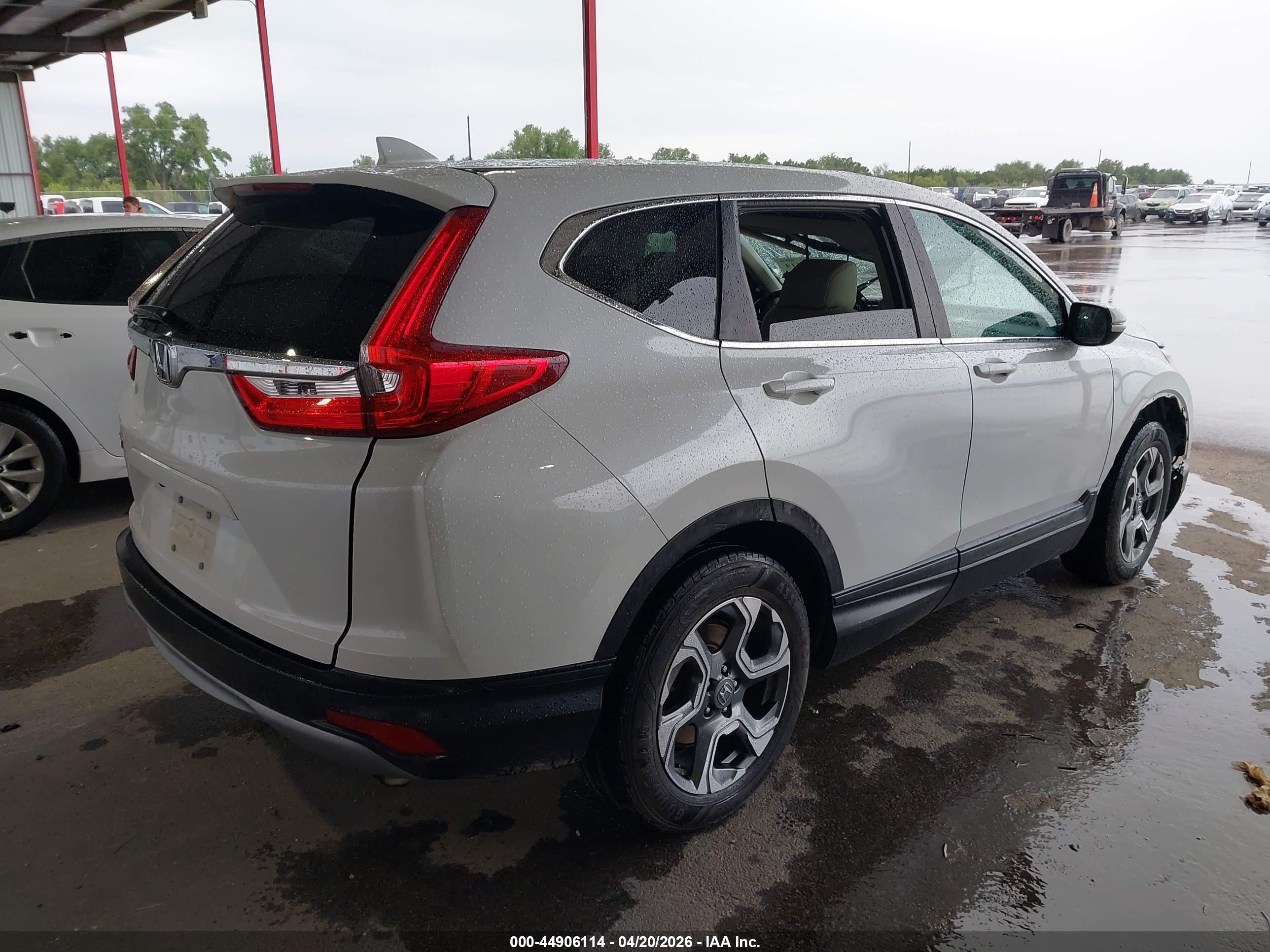 HONDA CR-V image 4