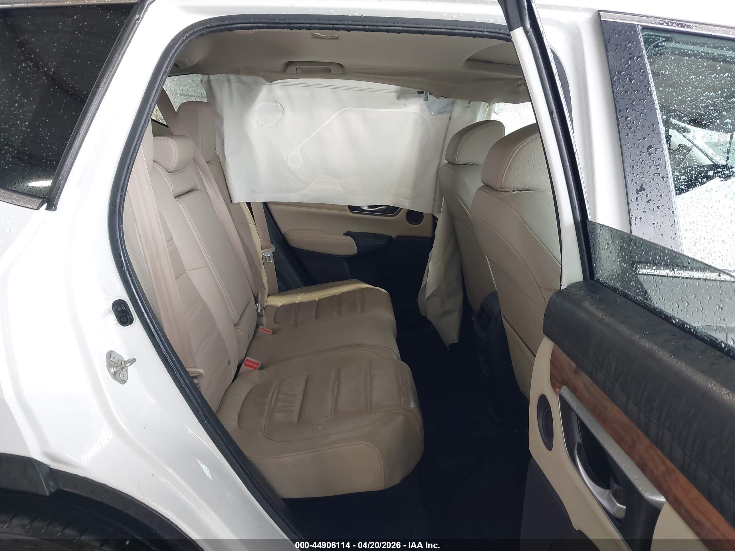 HONDA CR-V image 8