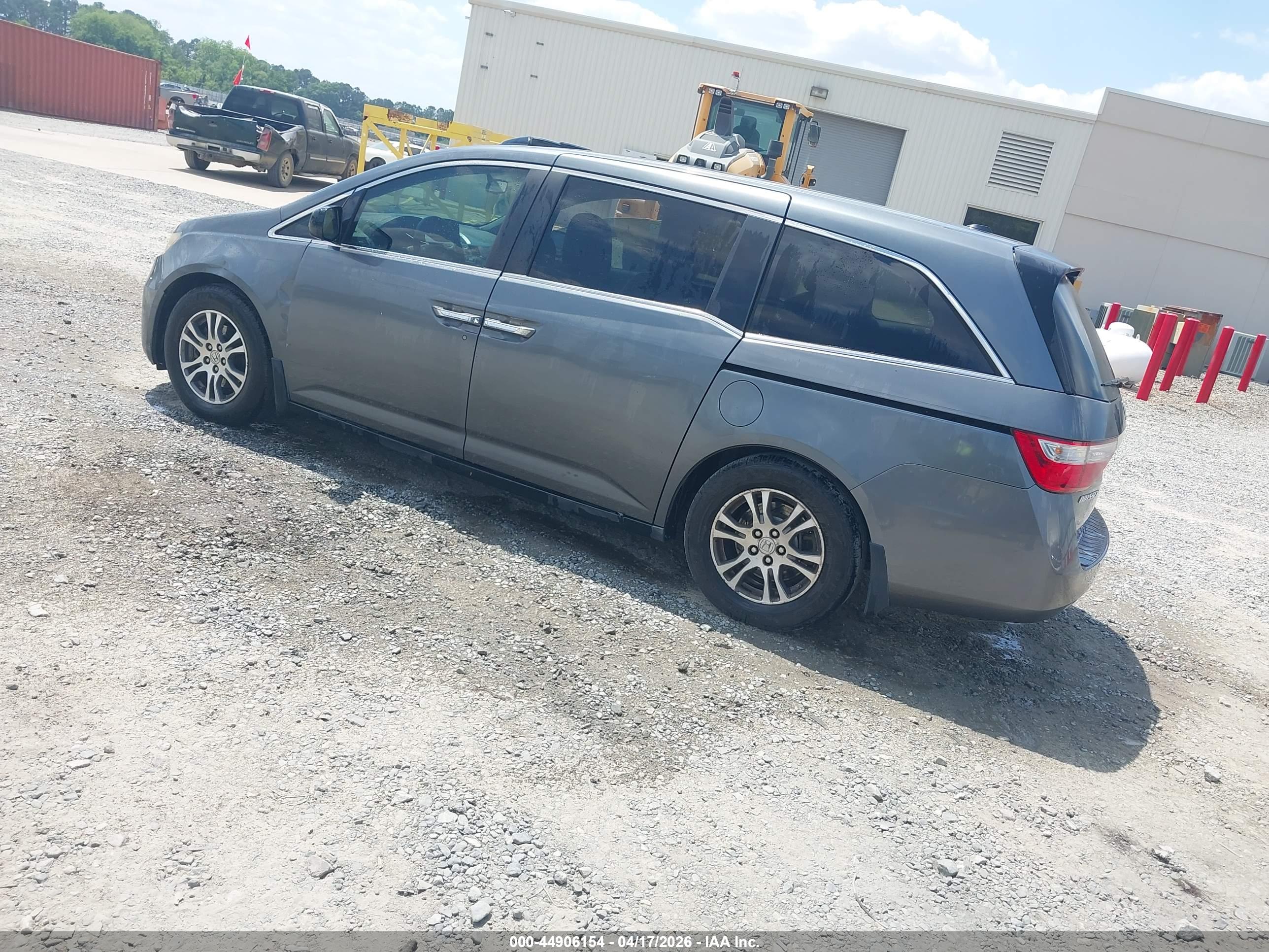 HONDA ODYSSEY image 3