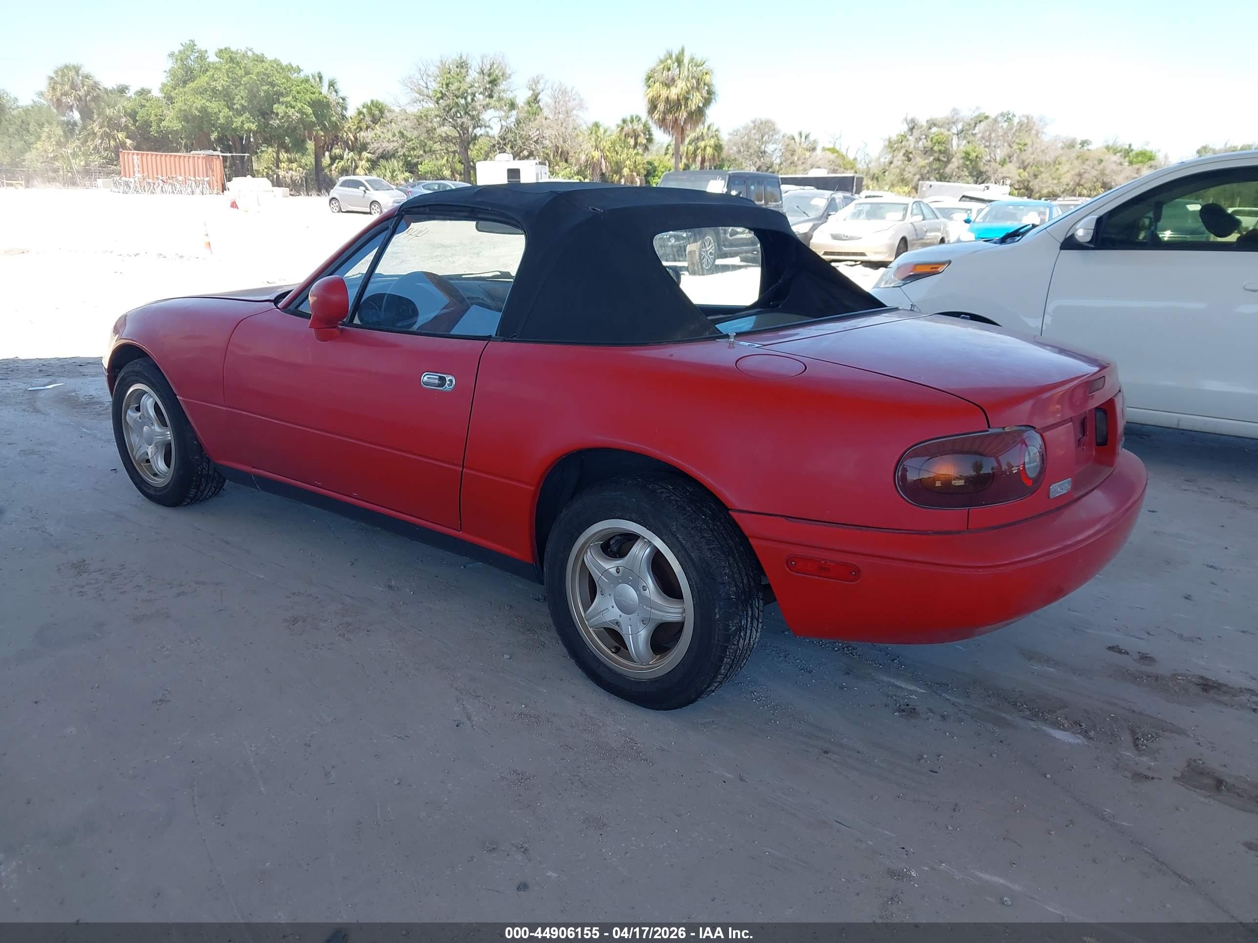 MAZDA MX-5 image 3
