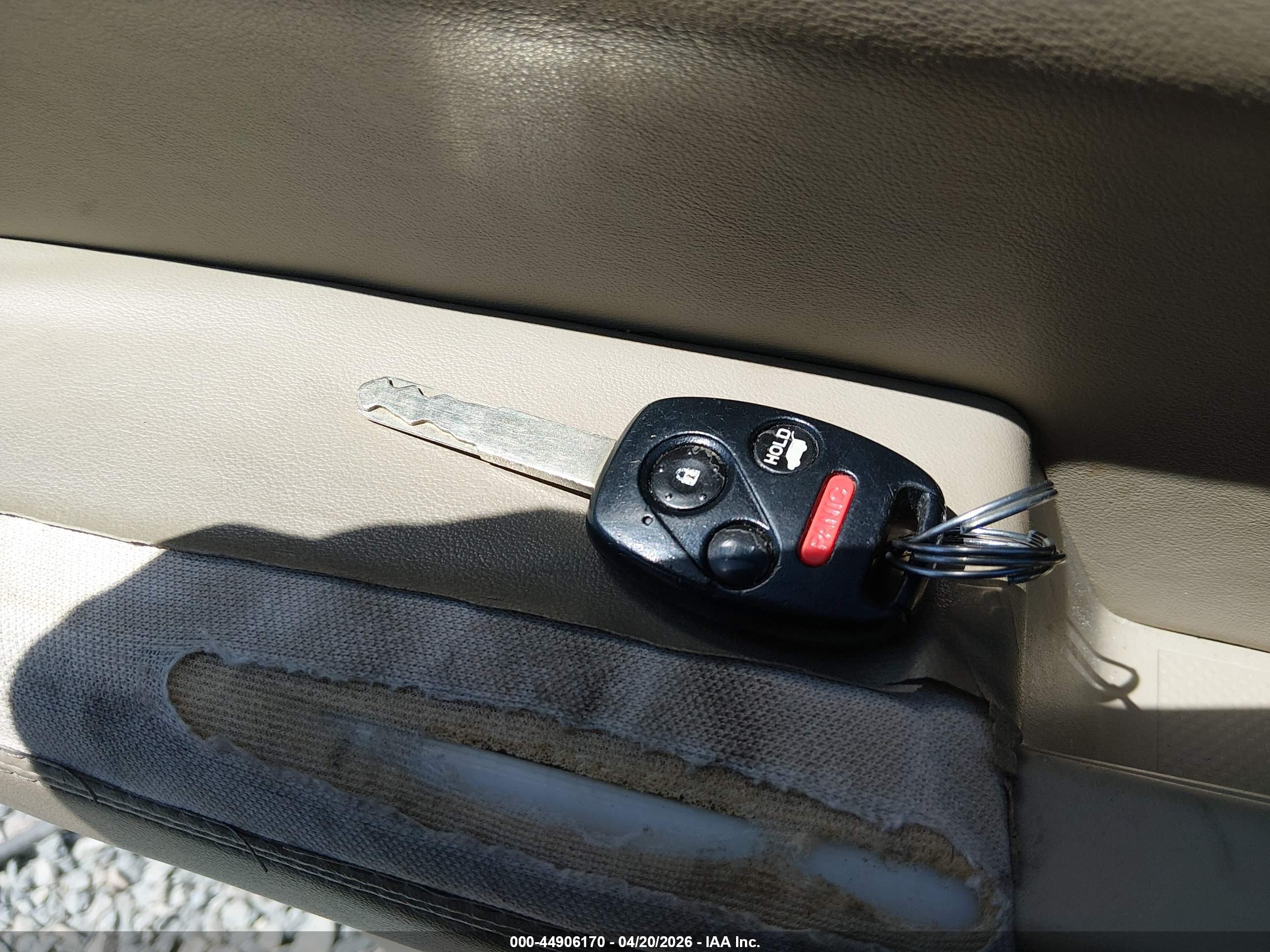 HONDA PILOT image 11