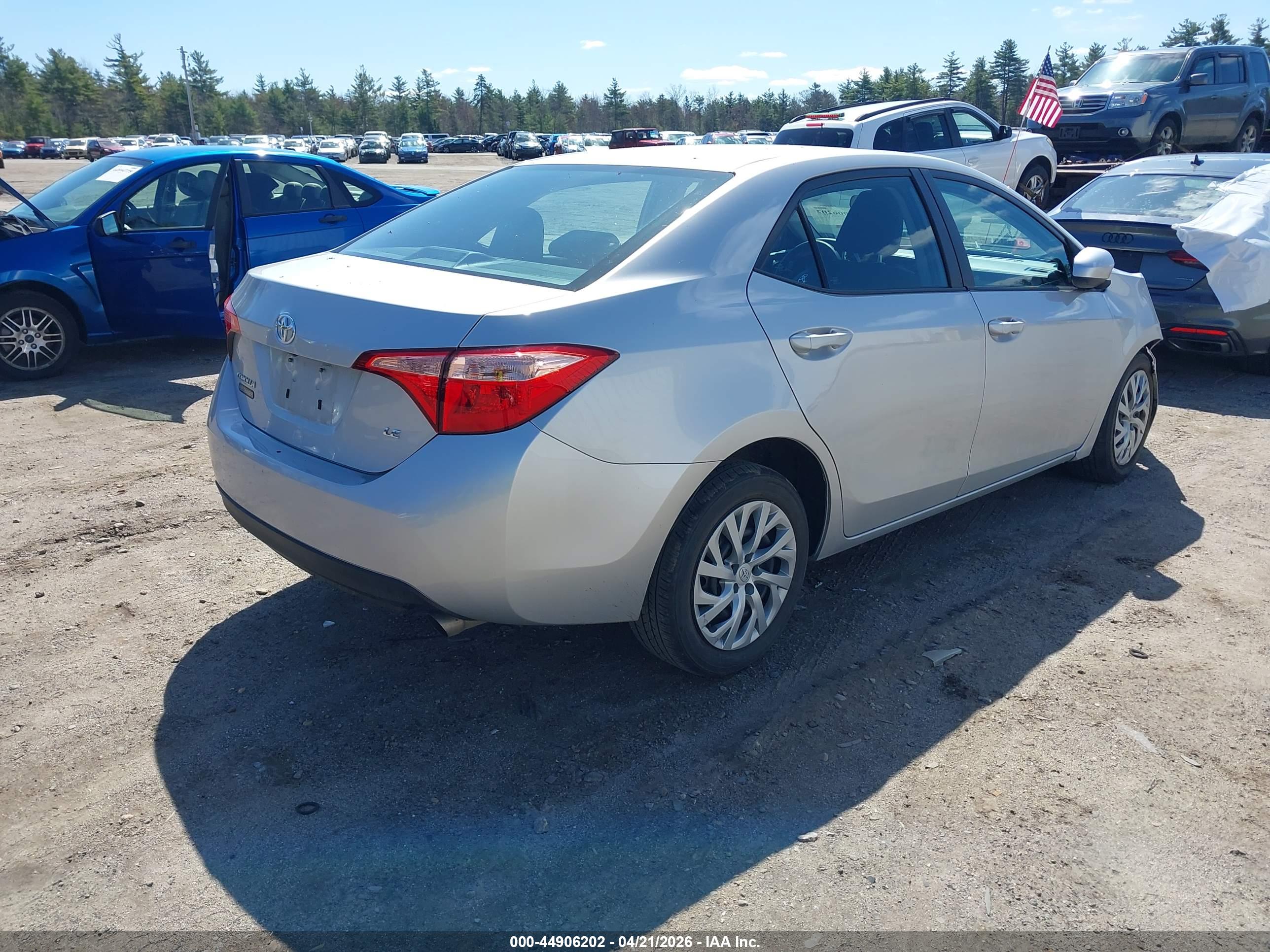 TOYOTA COROLLA image 4