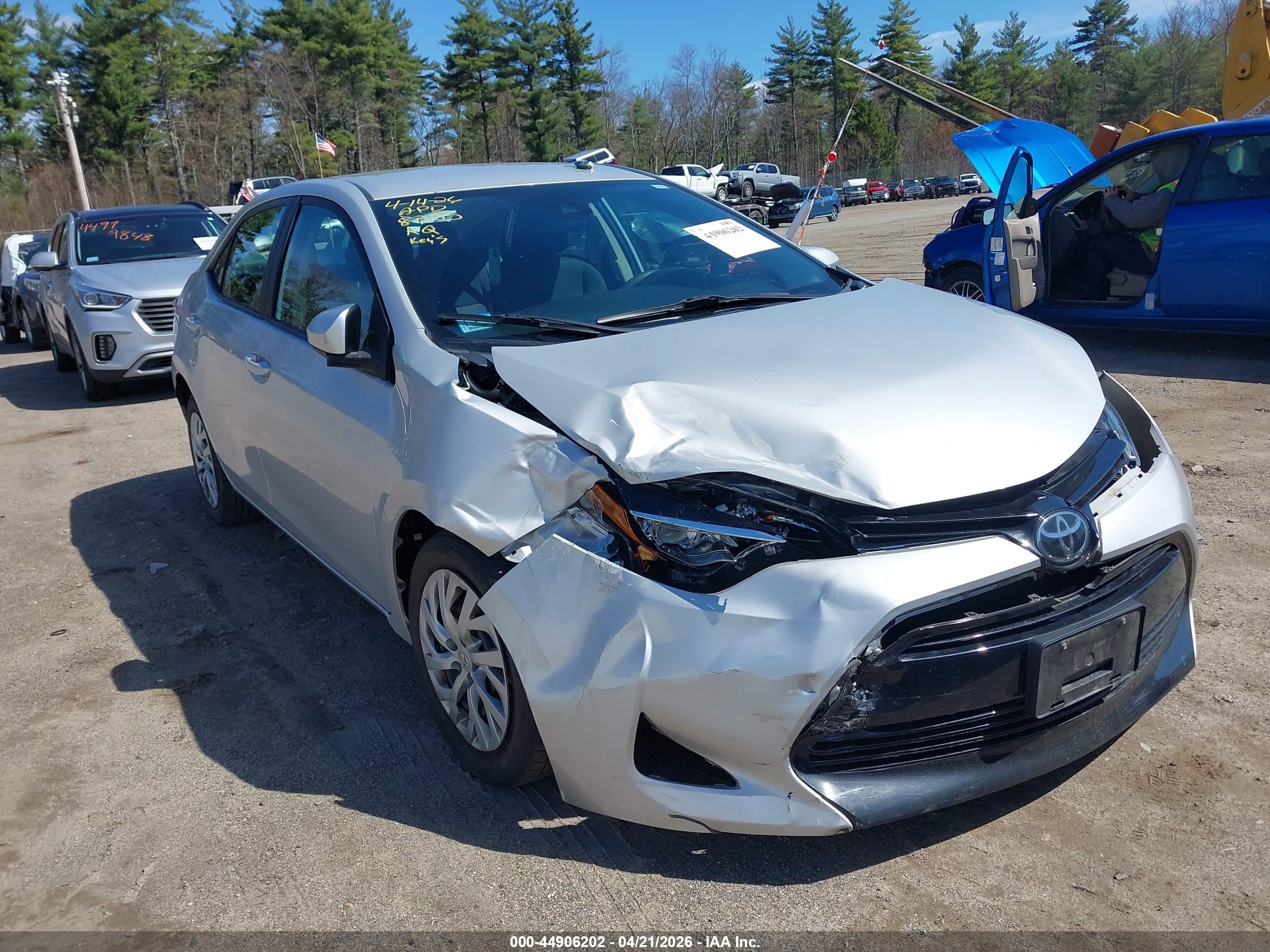 TOYOTA COROLLA image 6
