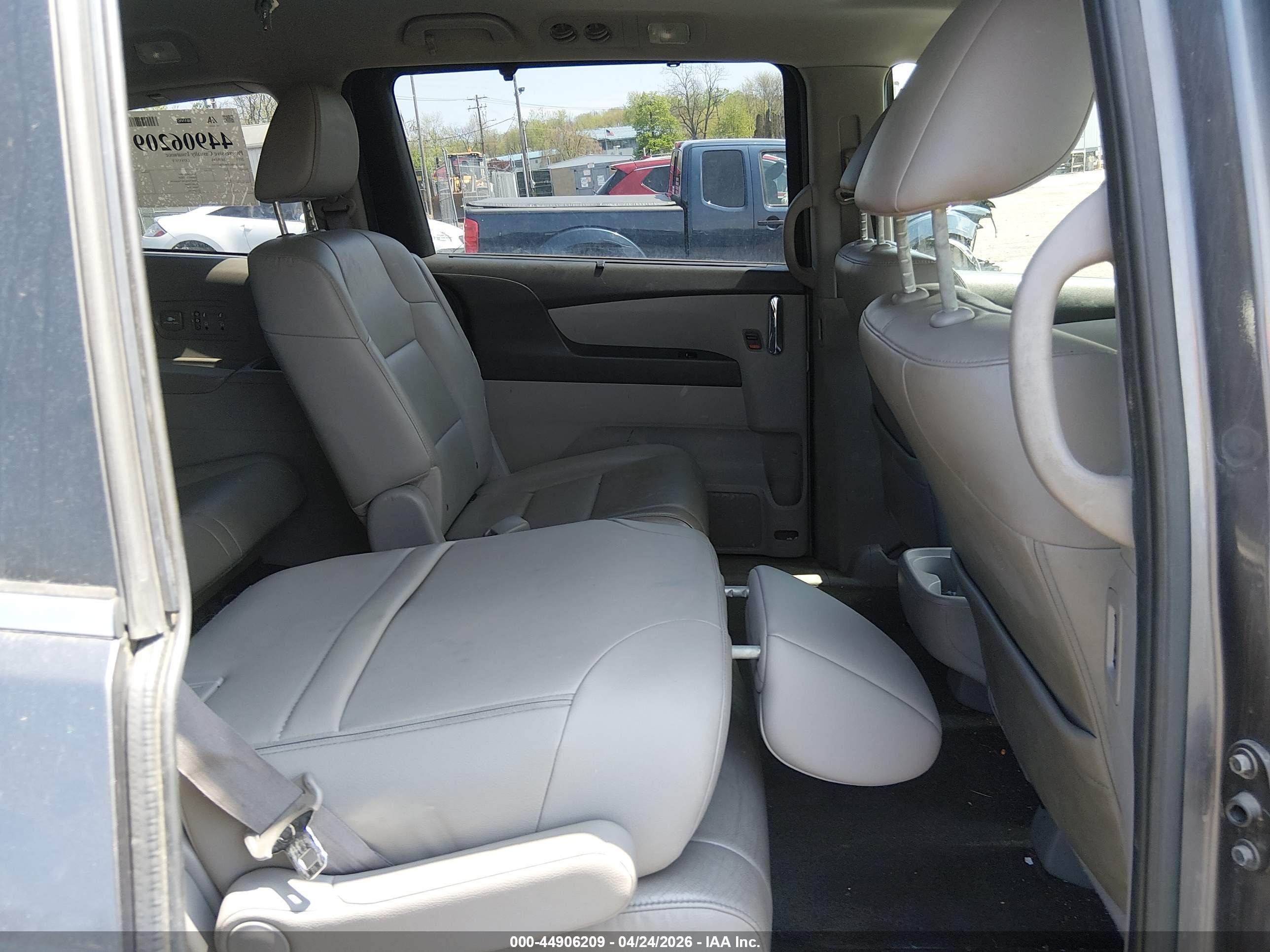 HONDA ODYSSEY image 8