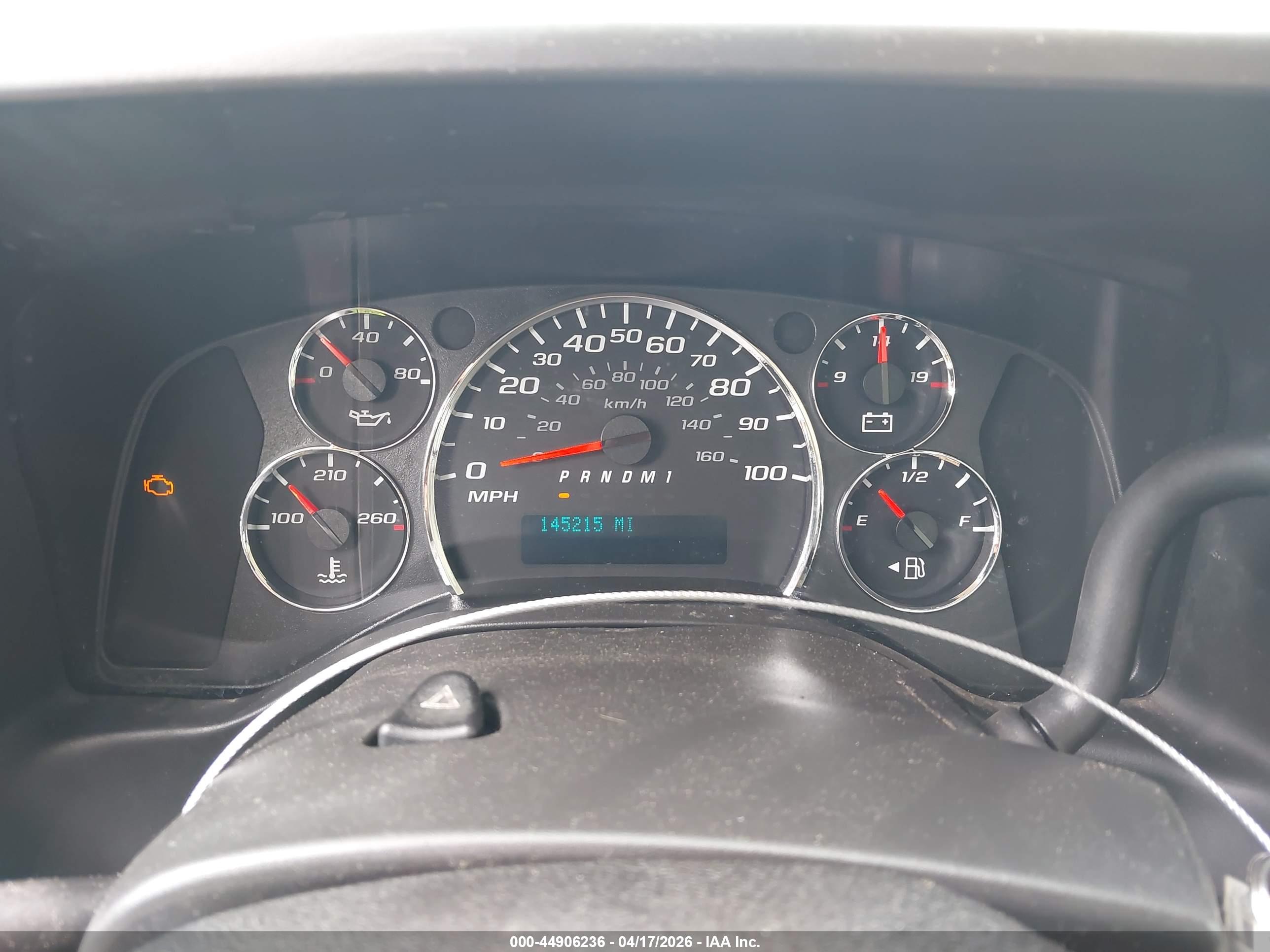 CHEVROLET EXPRESS image 6