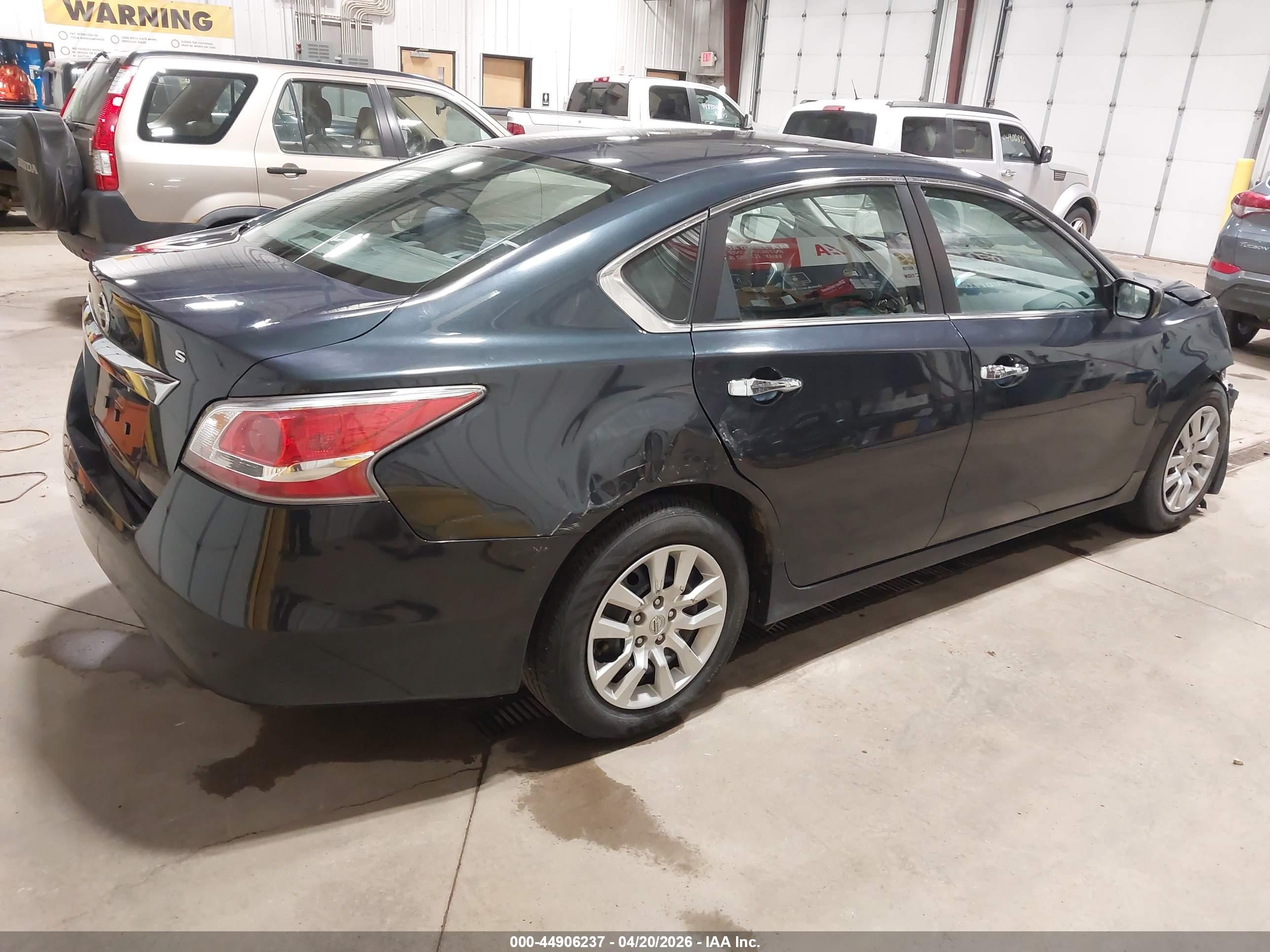 NISSAN ALTIMA image 4