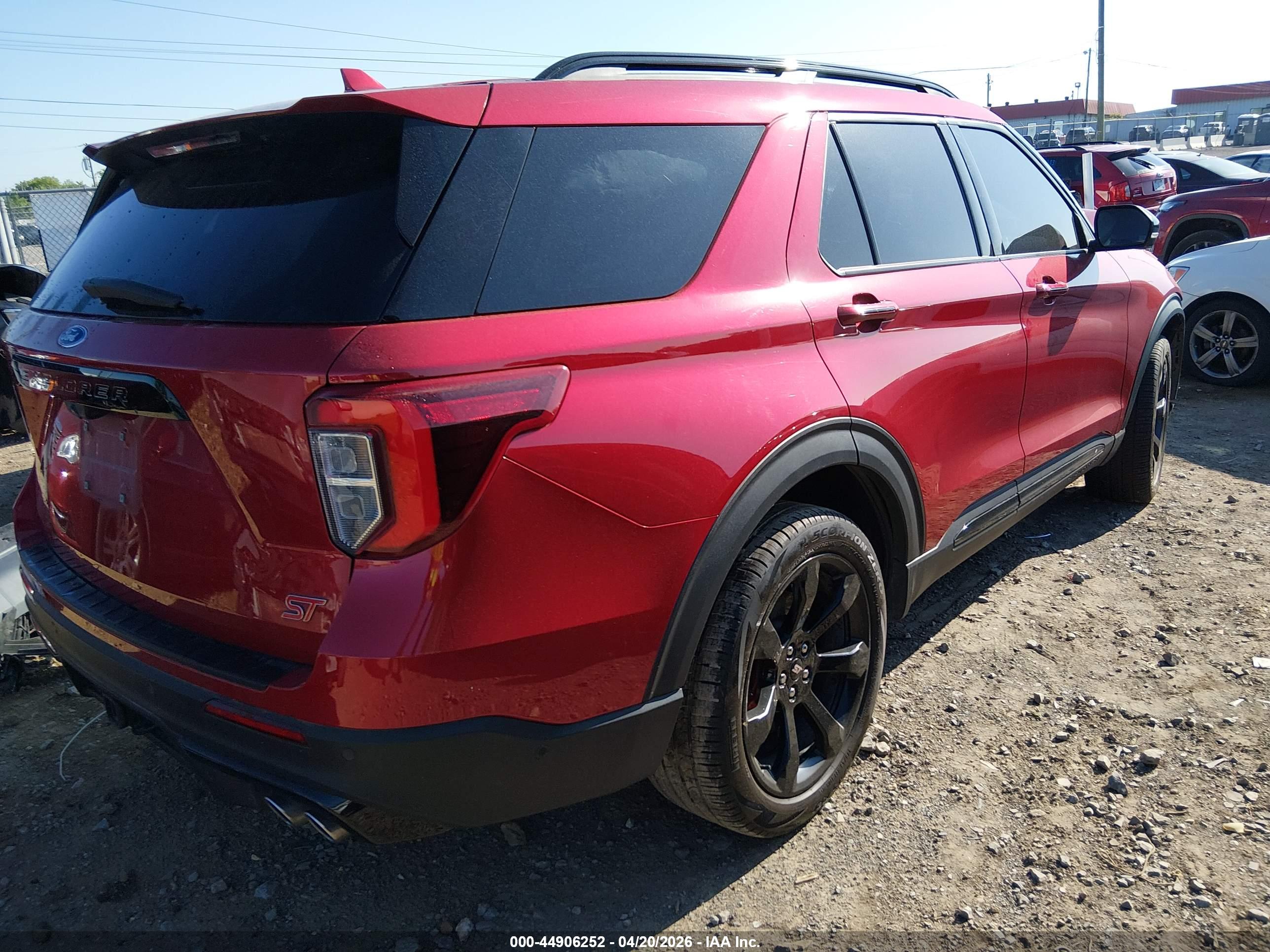FORD EXPLORER image 4