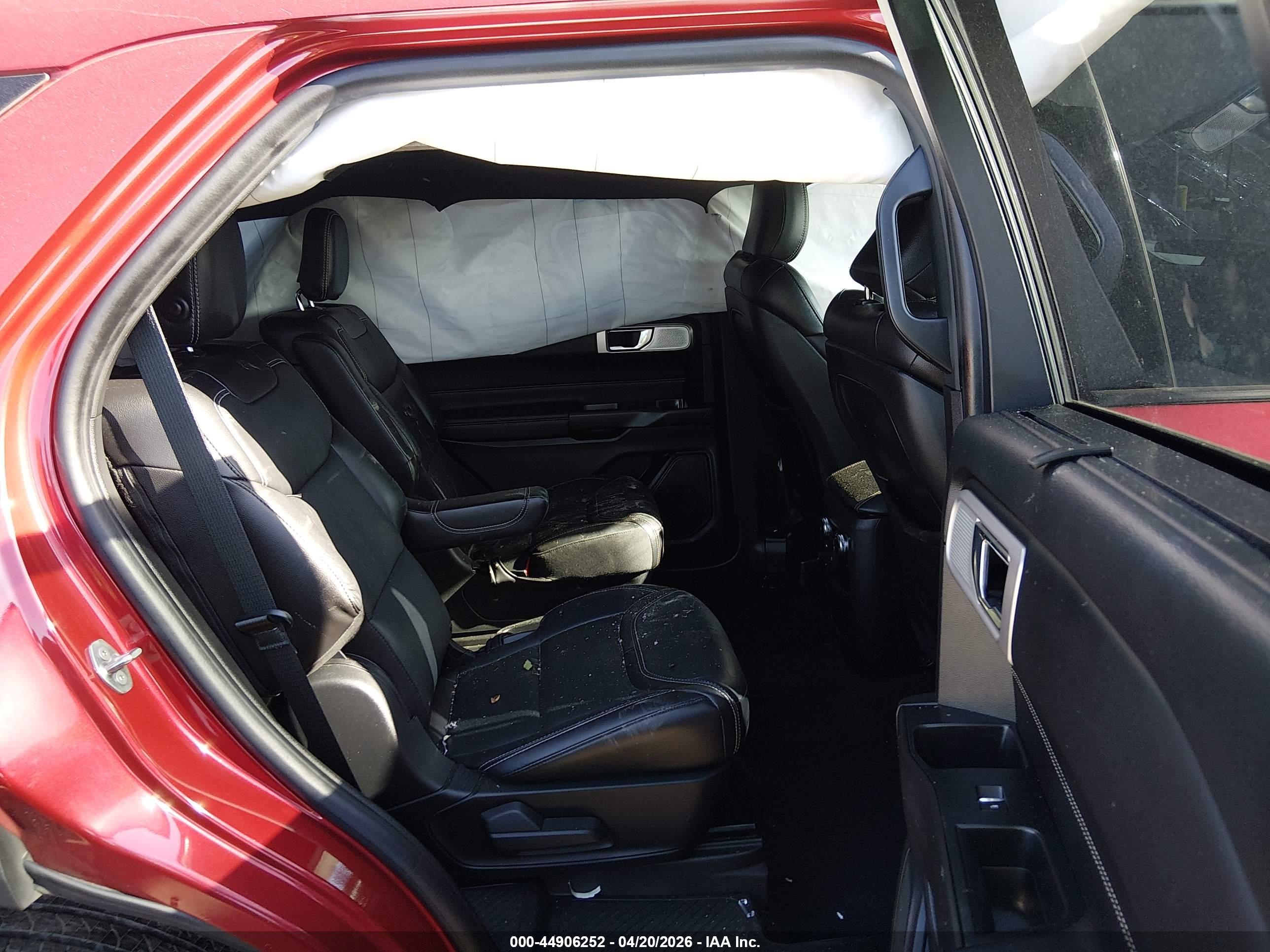 FORD EXPLORER image 8