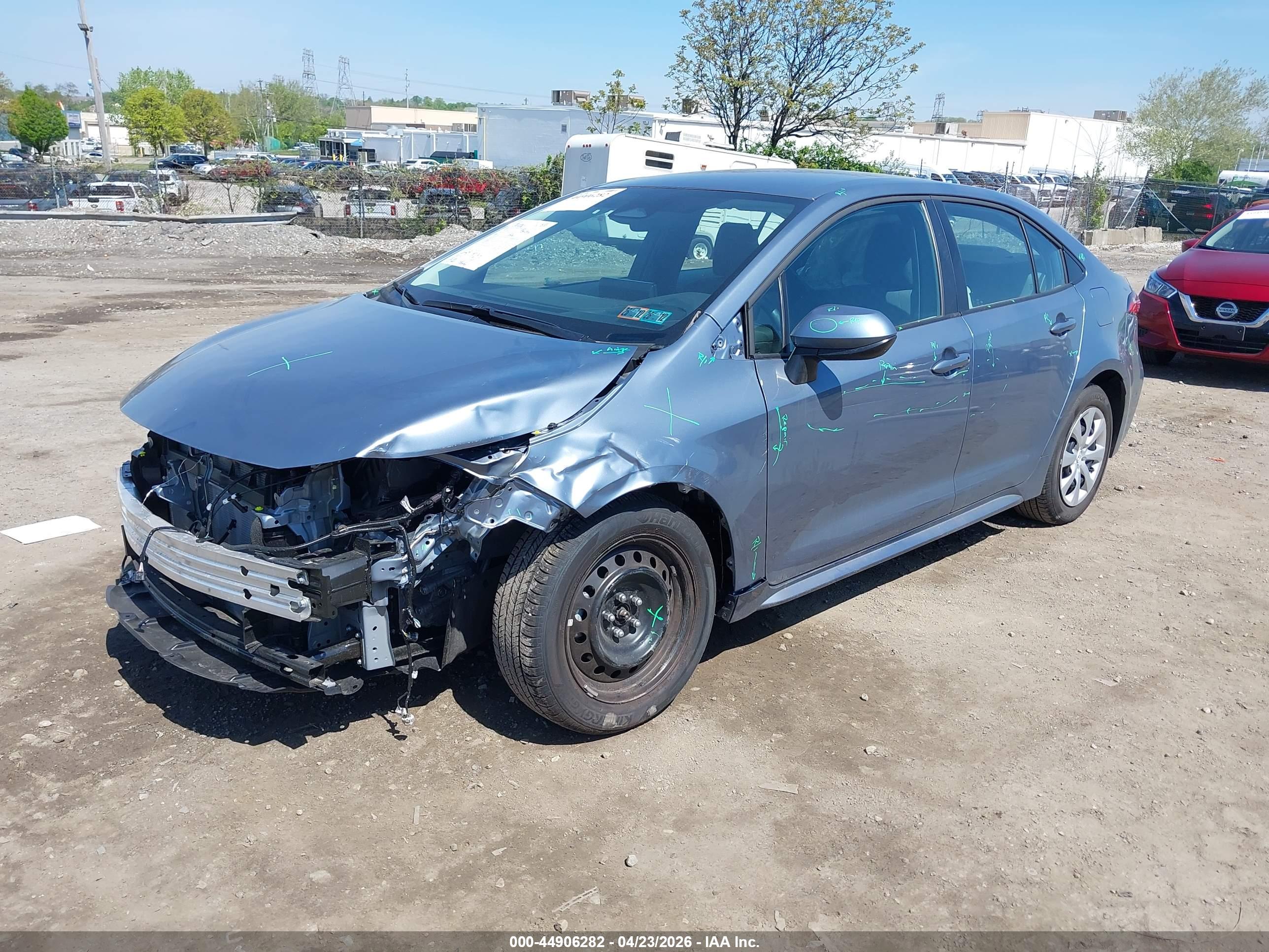 TOYOTA COROLLA image 2