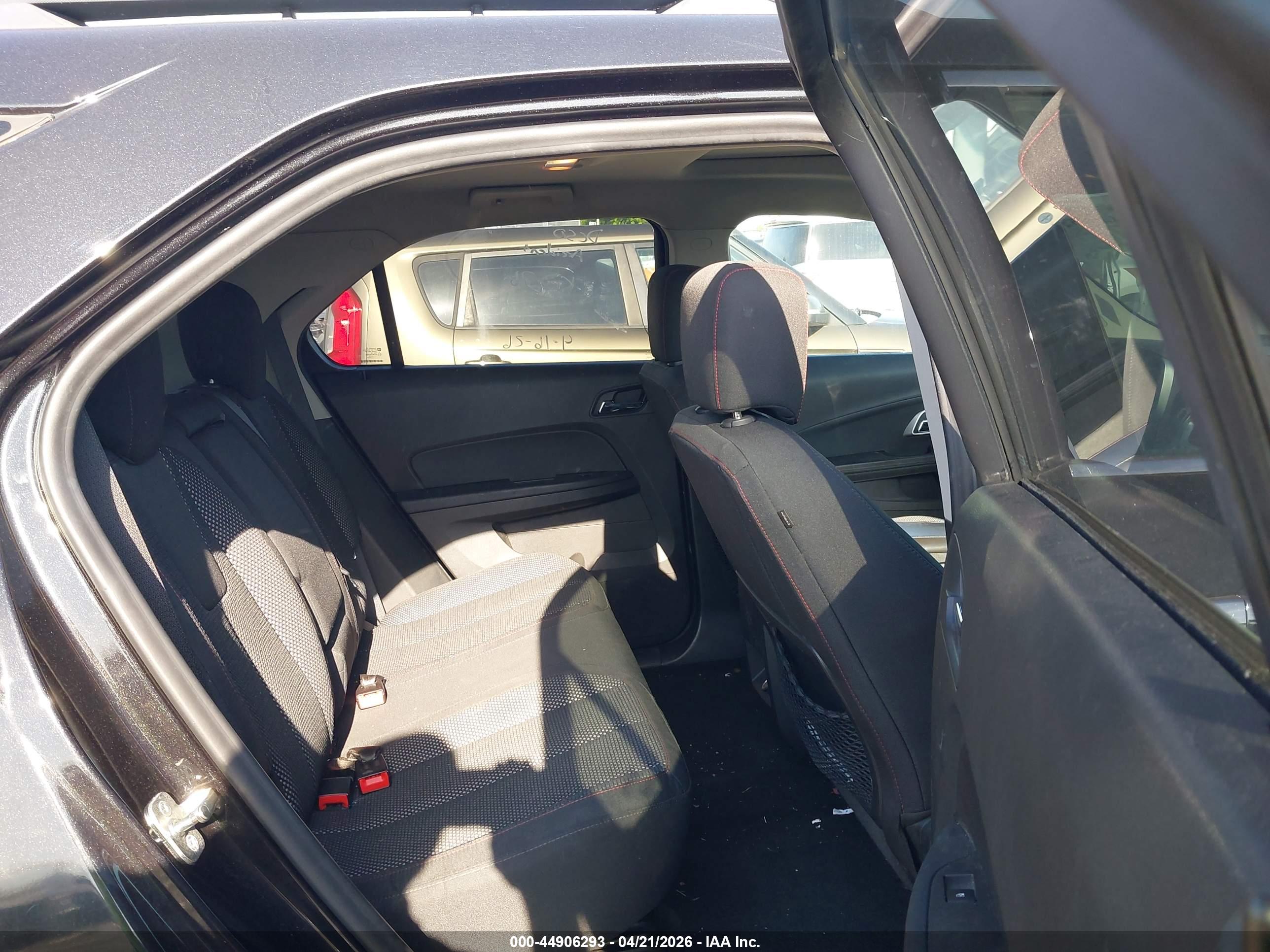 CHEVROLET EQUINOX image 8