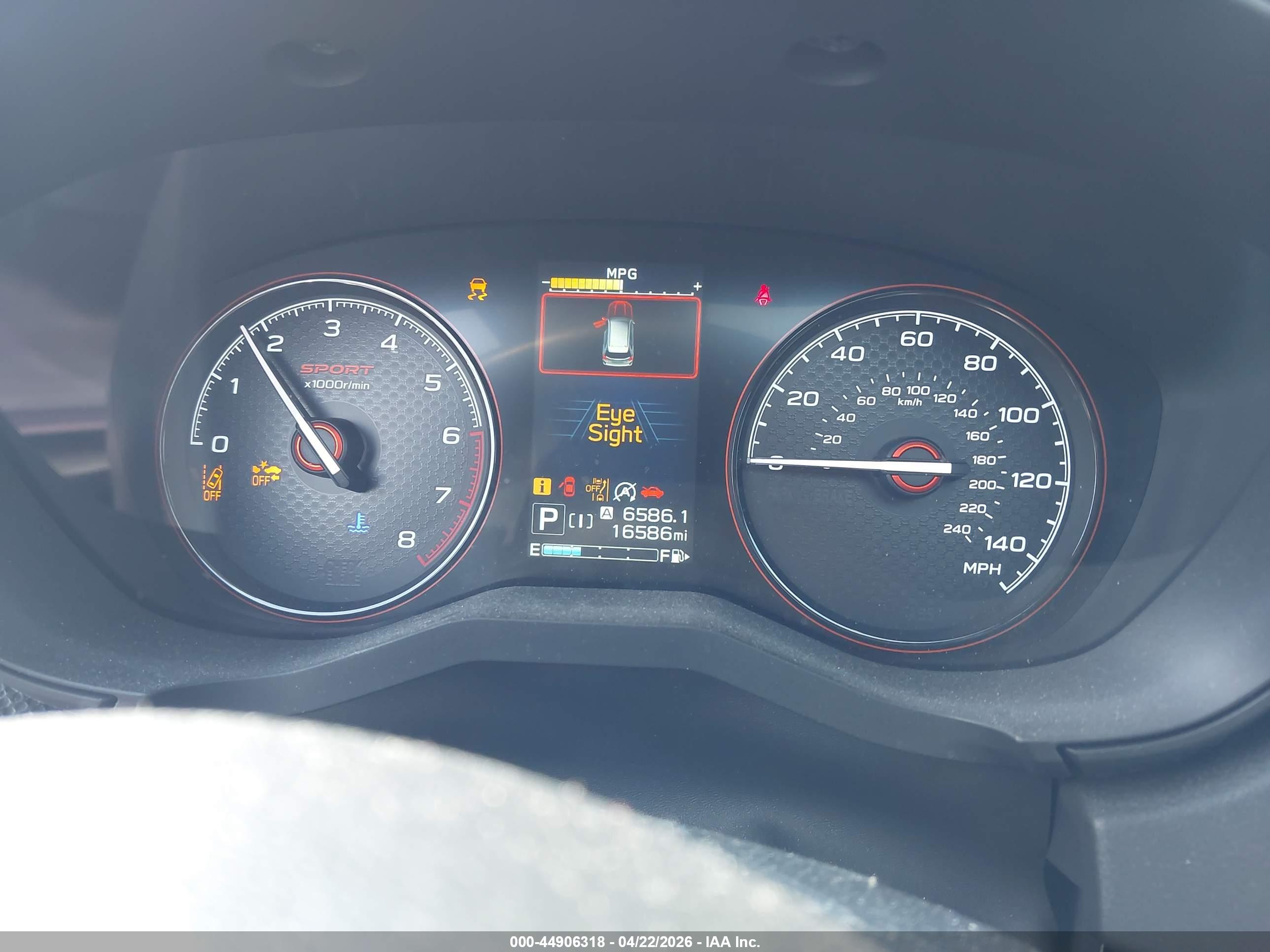 SUBARU FORESTER image 7