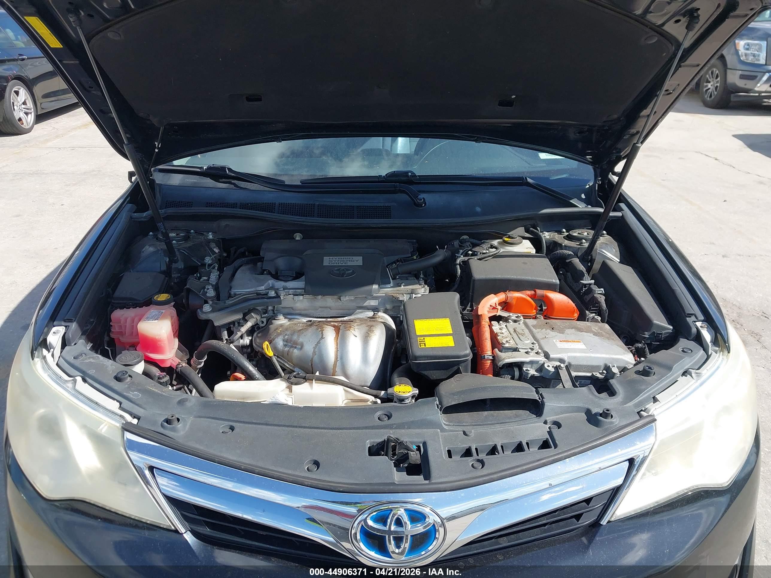 TOYOTA CAMRY image 10