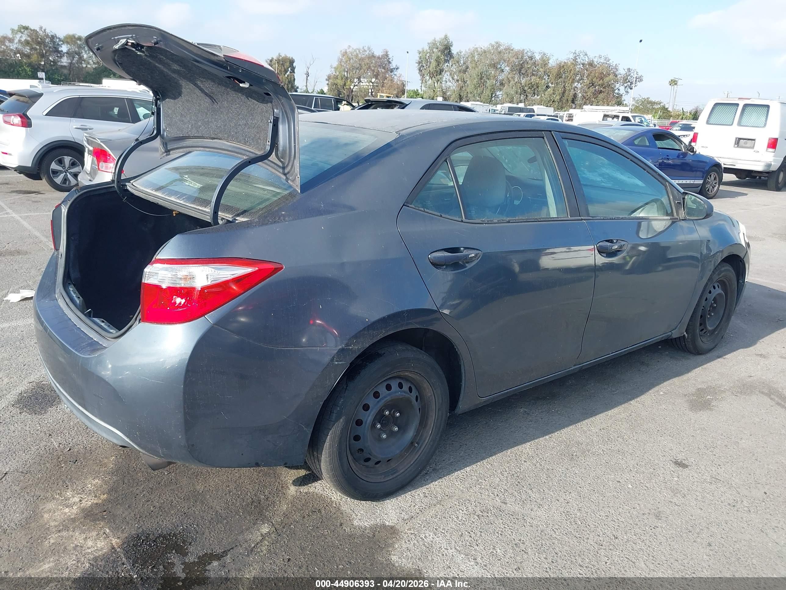TOYOTA COROLLA image 4