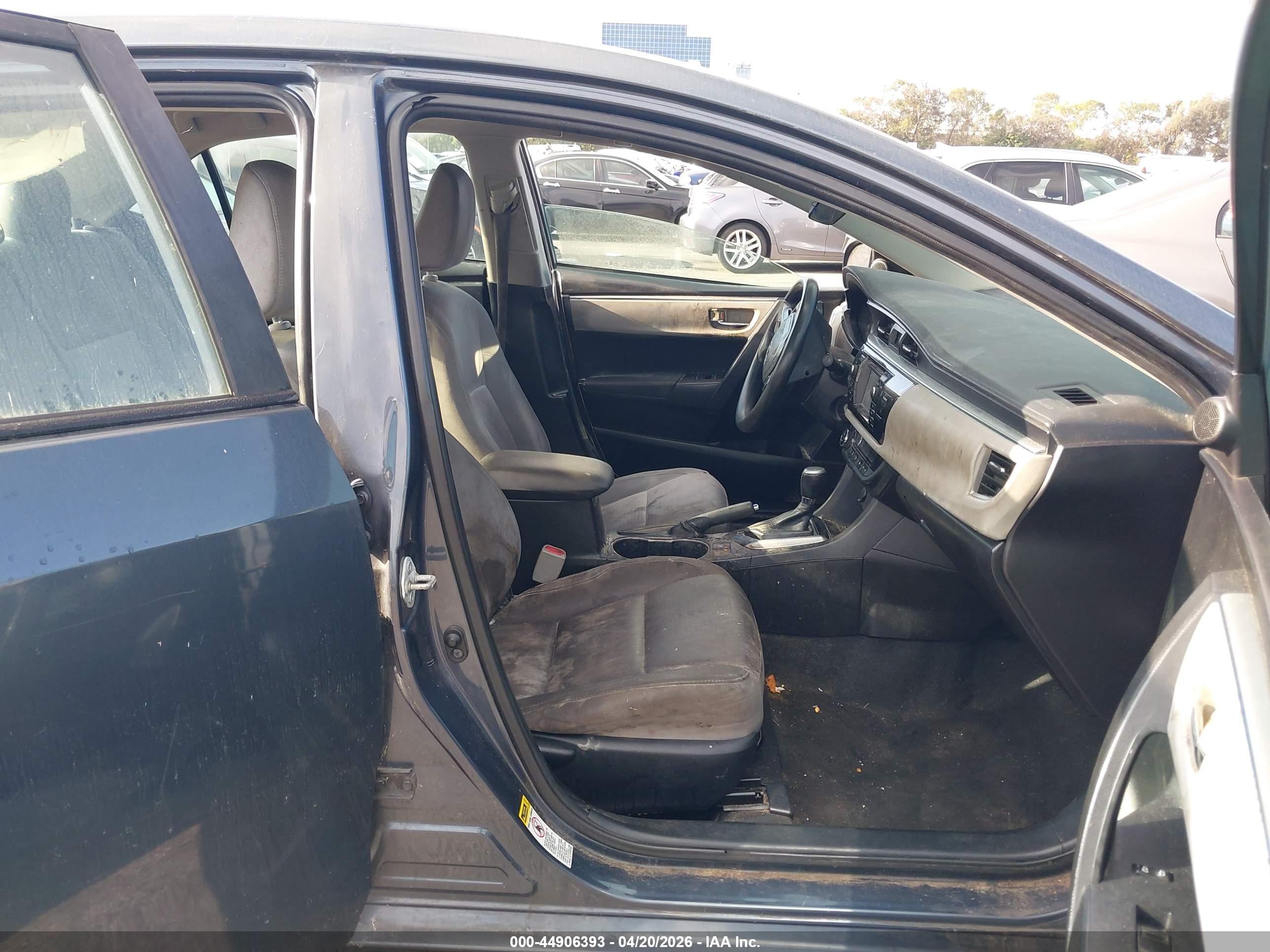 TOYOTA COROLLA image 5