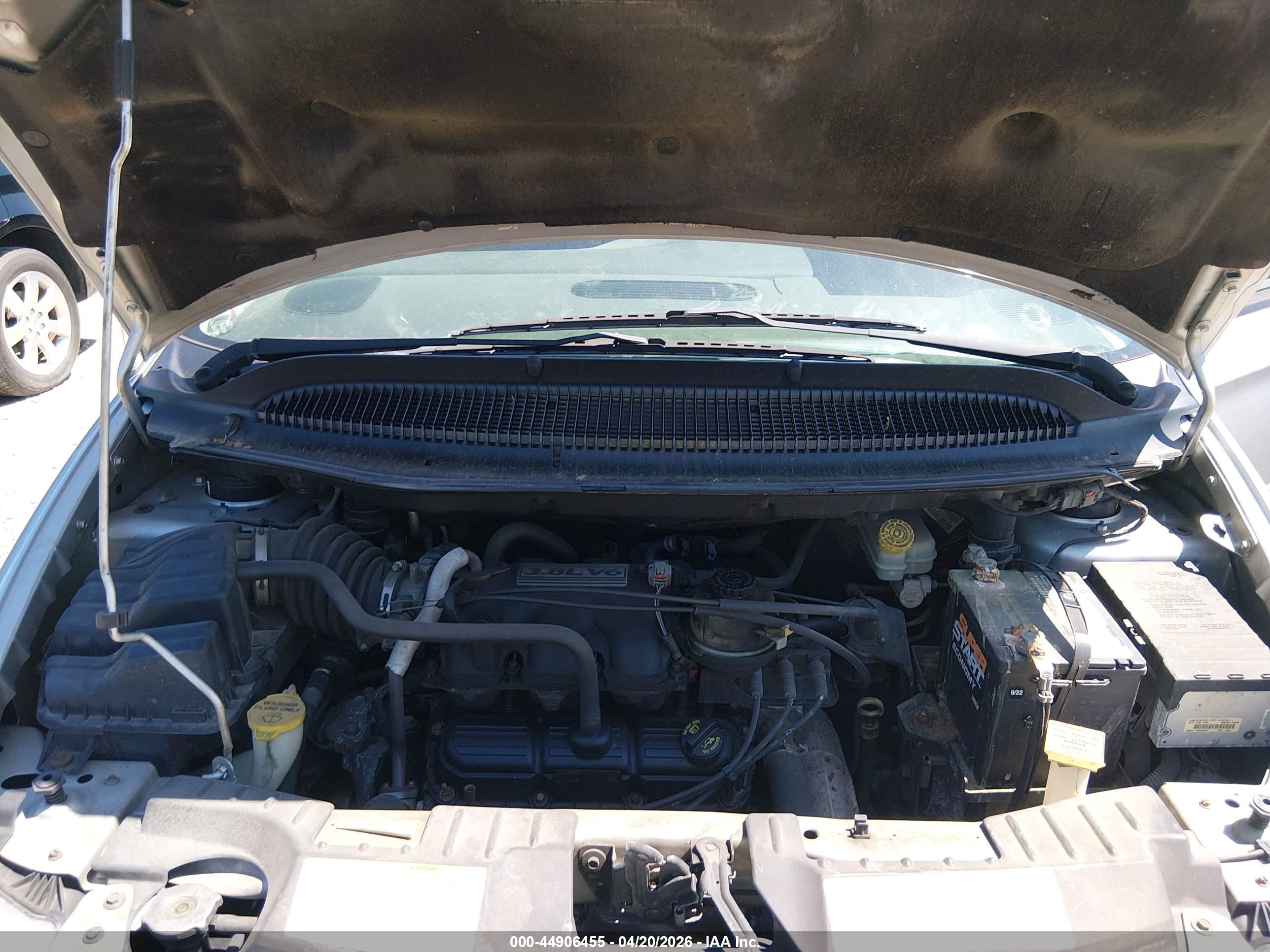 DODGE GRAND image 10