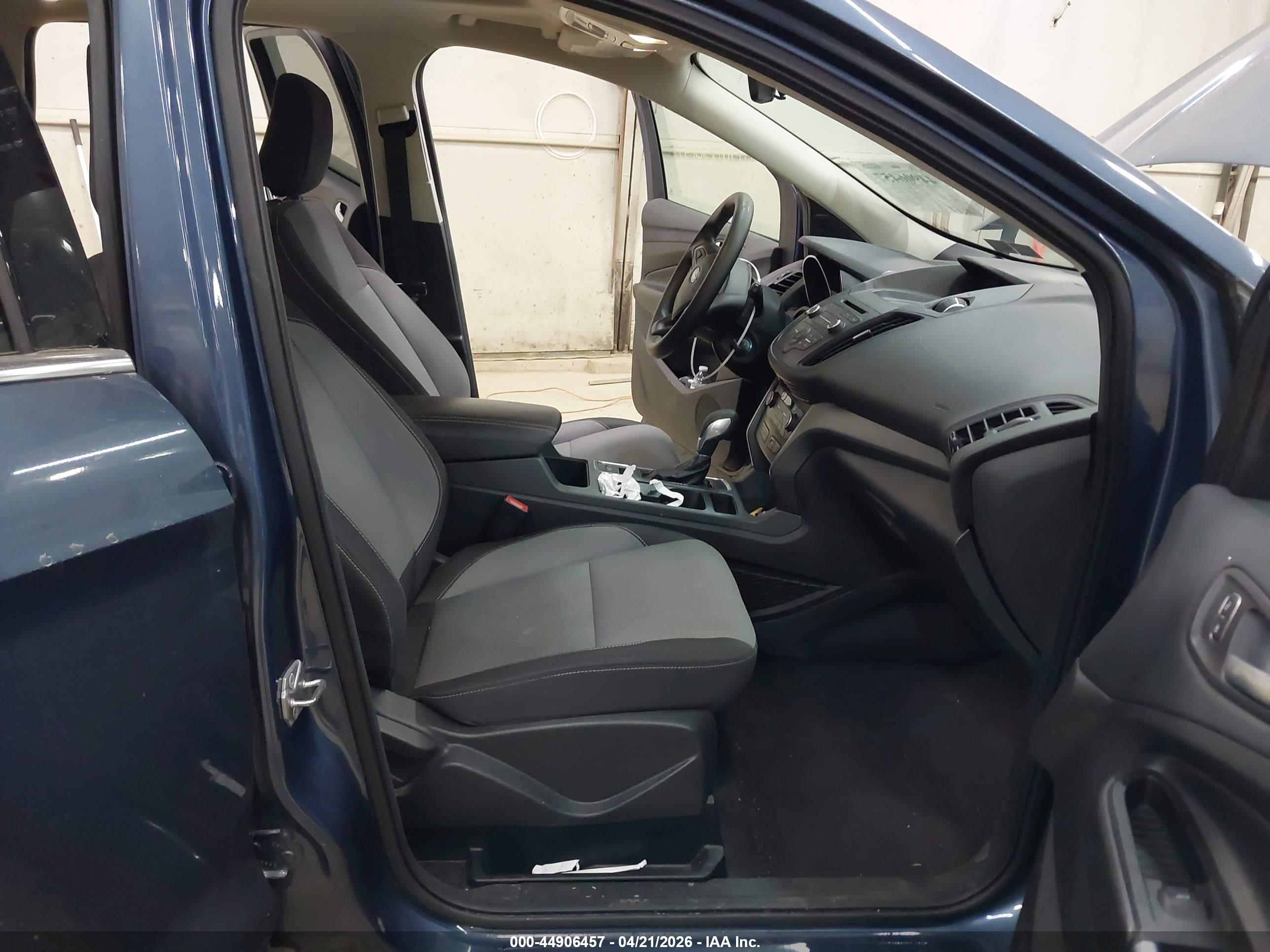 FORD ESCAPE image 5
