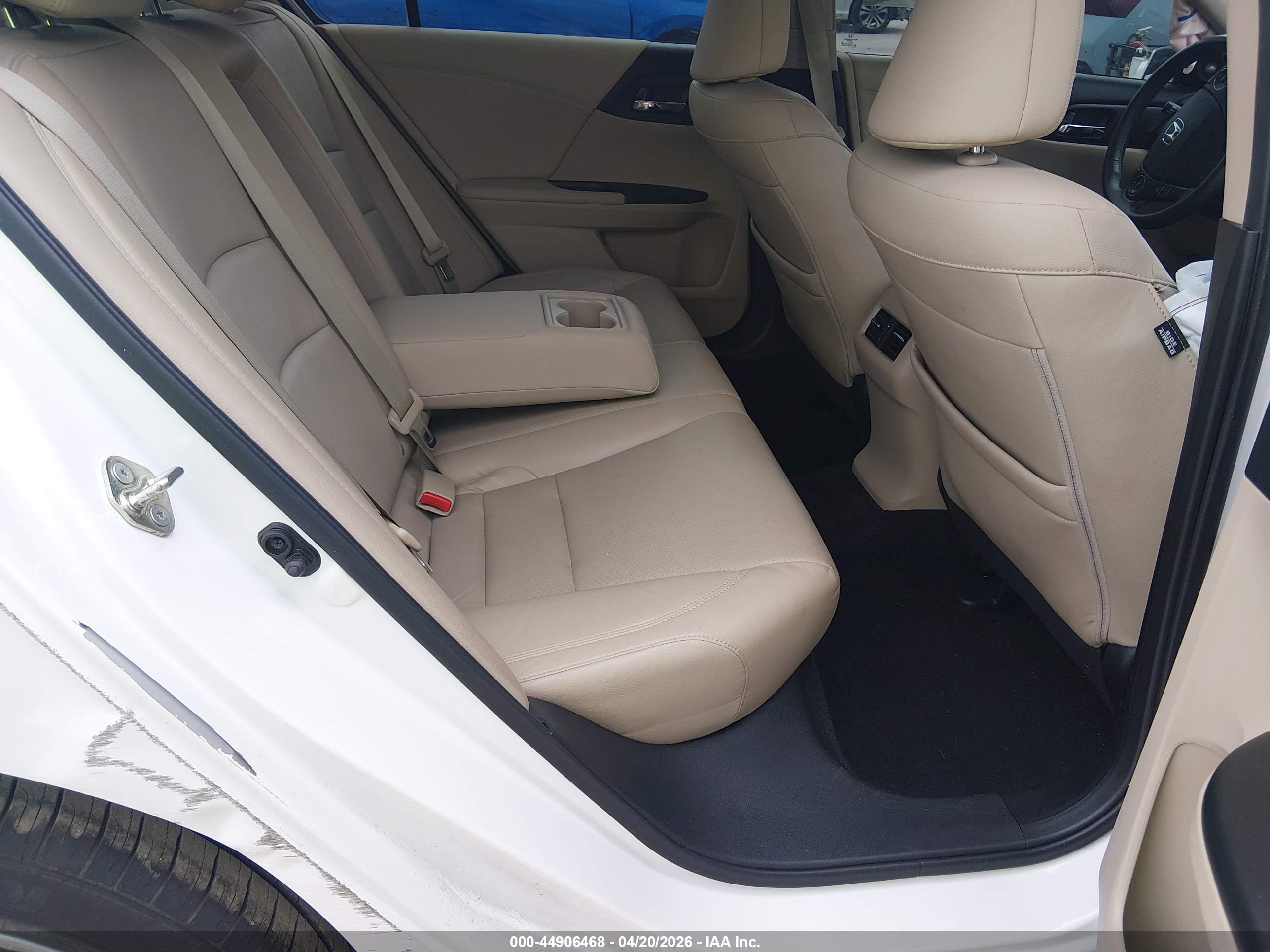 HONDA ACCORD image 8
