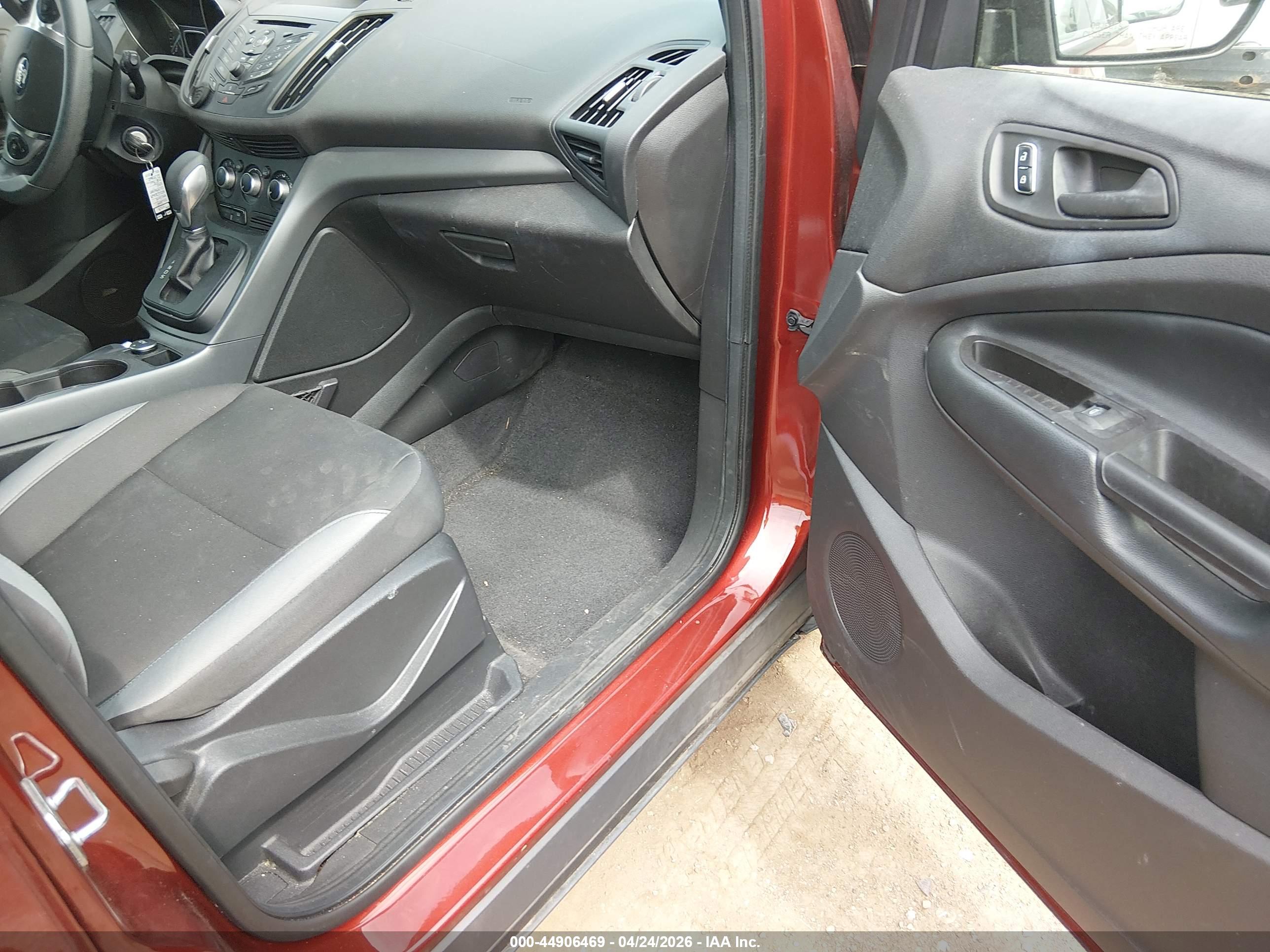 FORD ESCAPE image 5