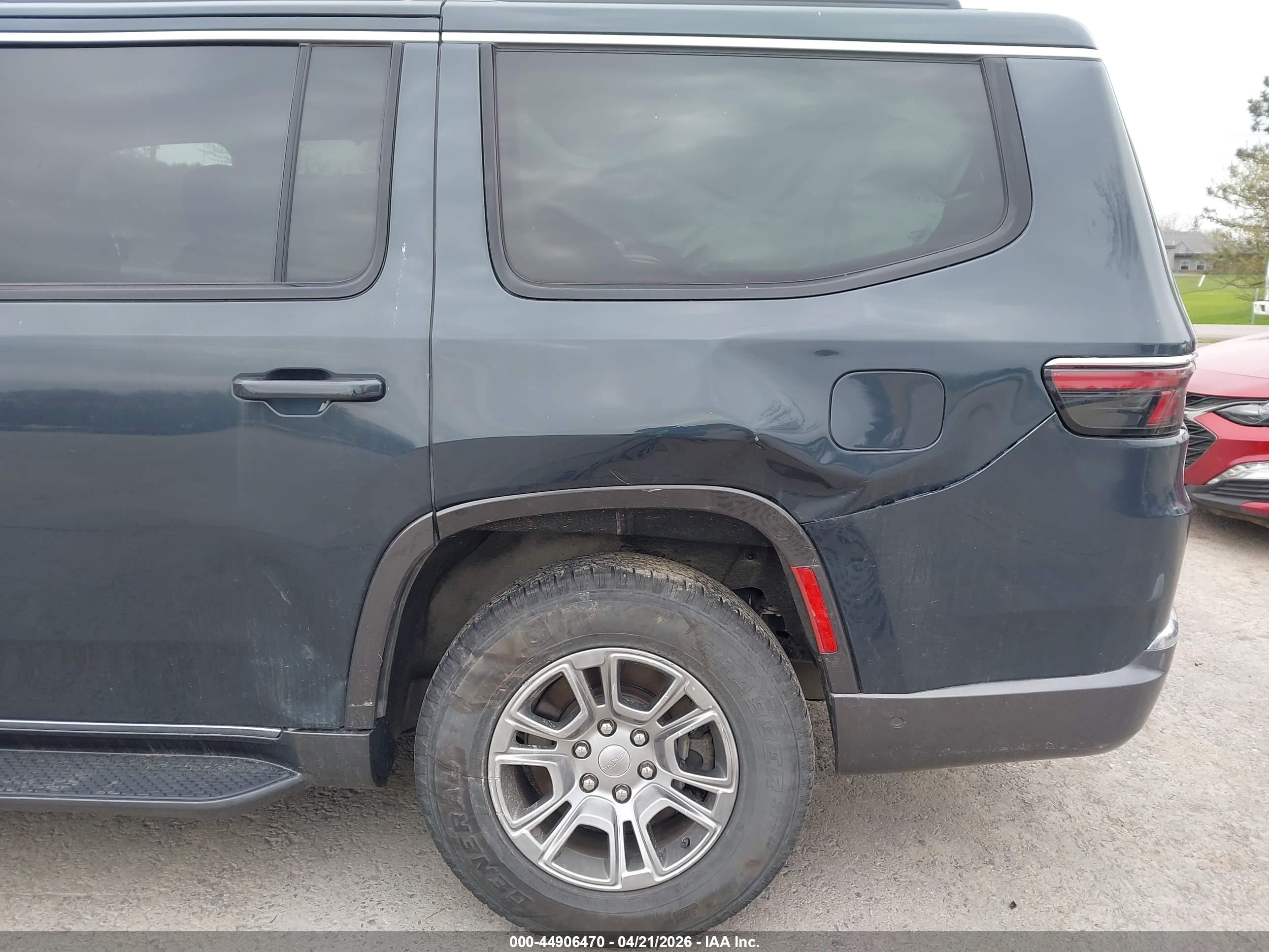 JEEP WAGONEER image 6