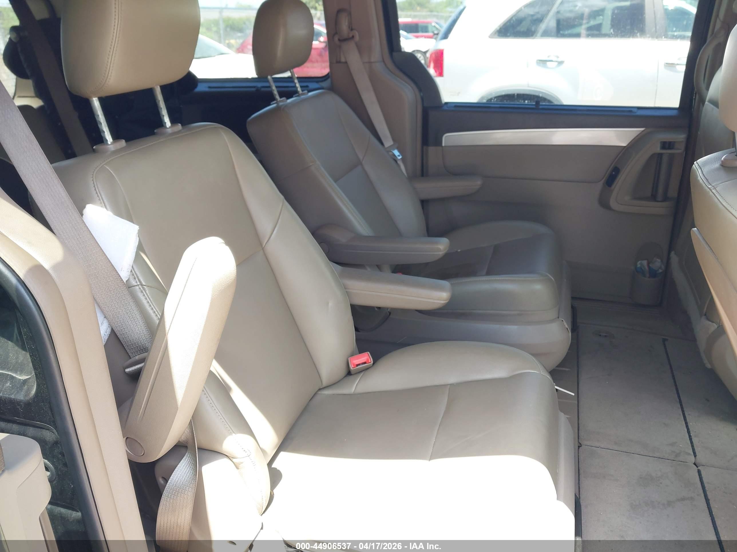 VOLKSWAGEN ROUTAN image 8