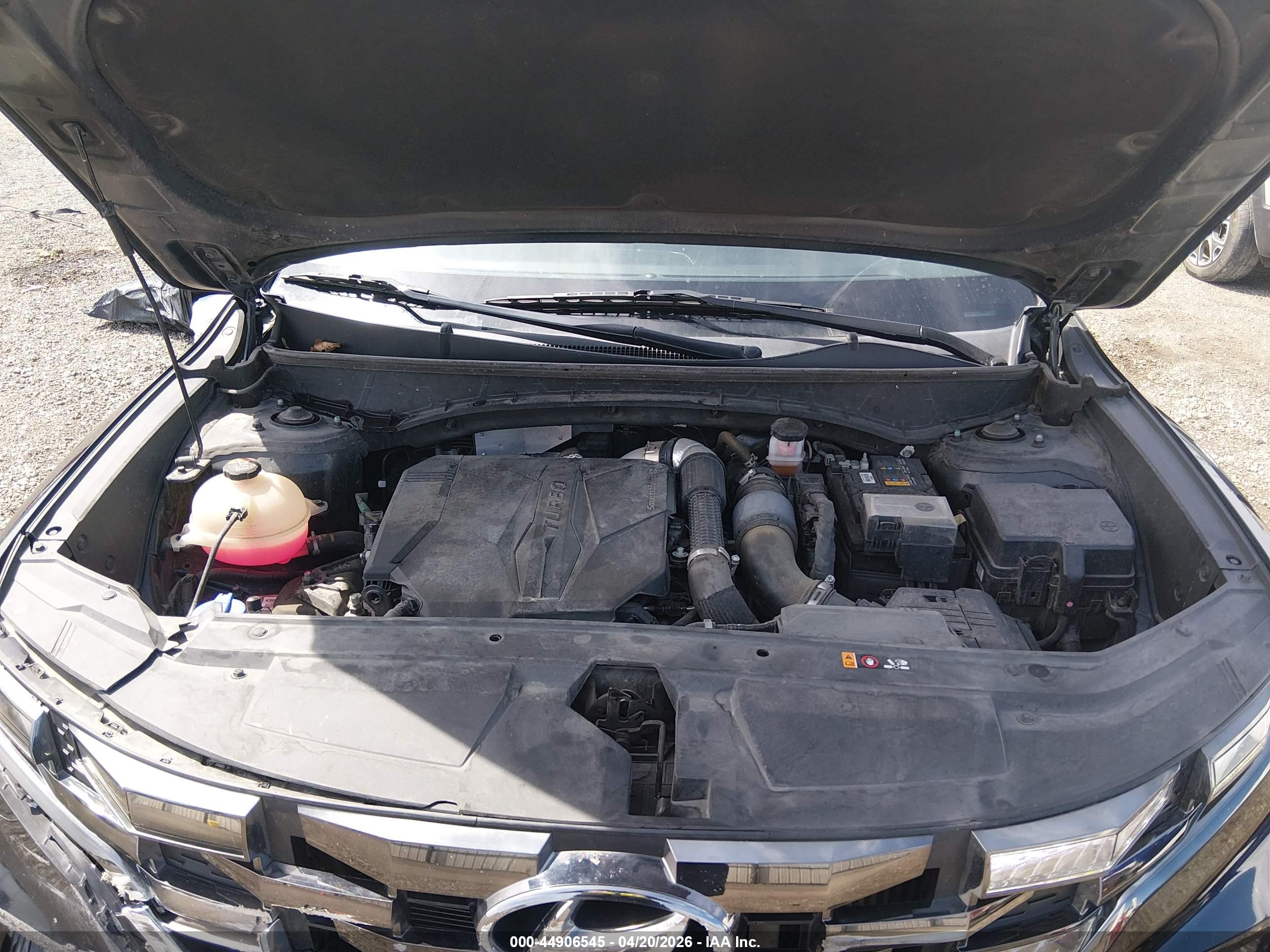 HYUNDAI SANTA image 10