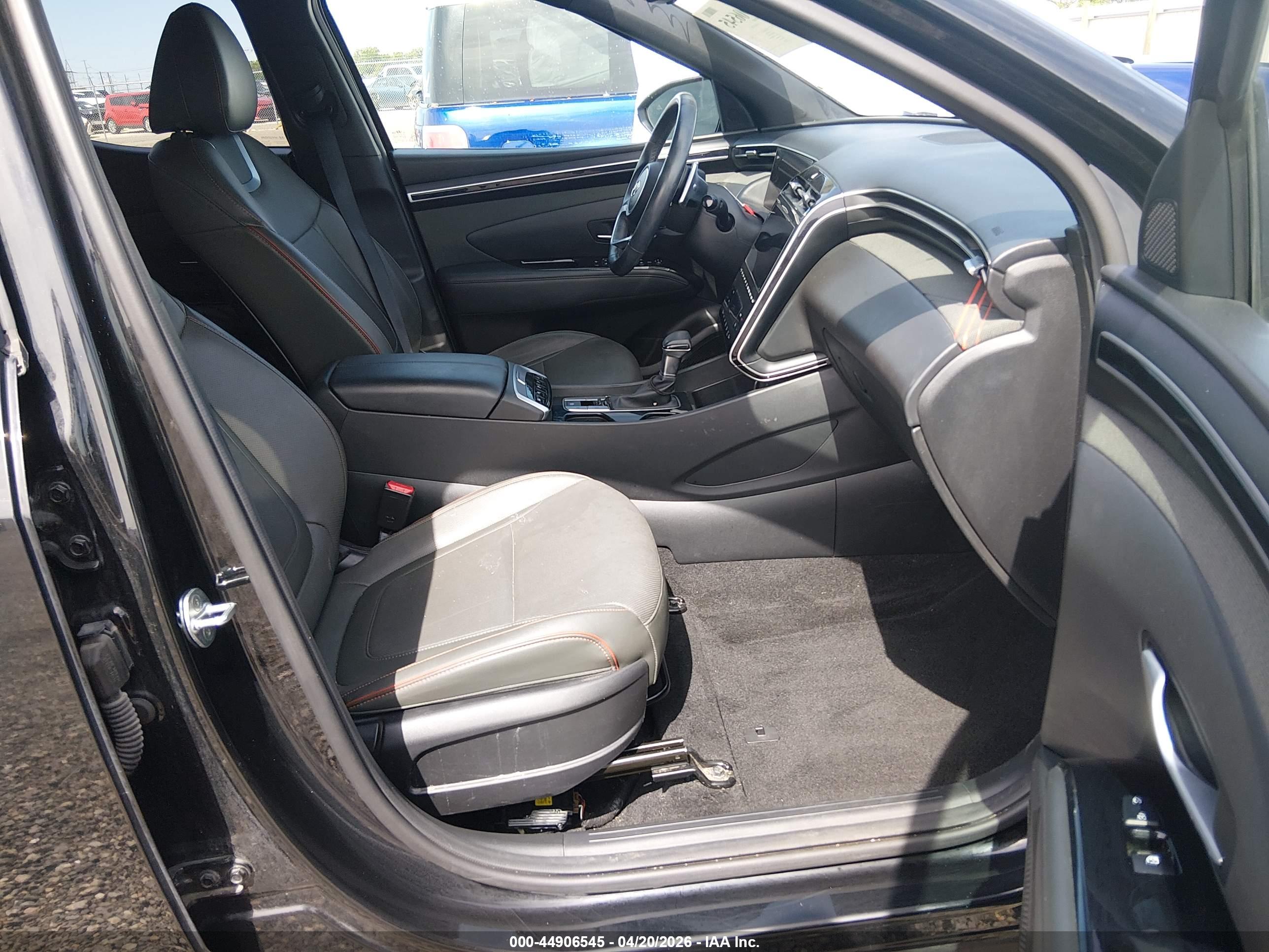 HYUNDAI SANTA image 5