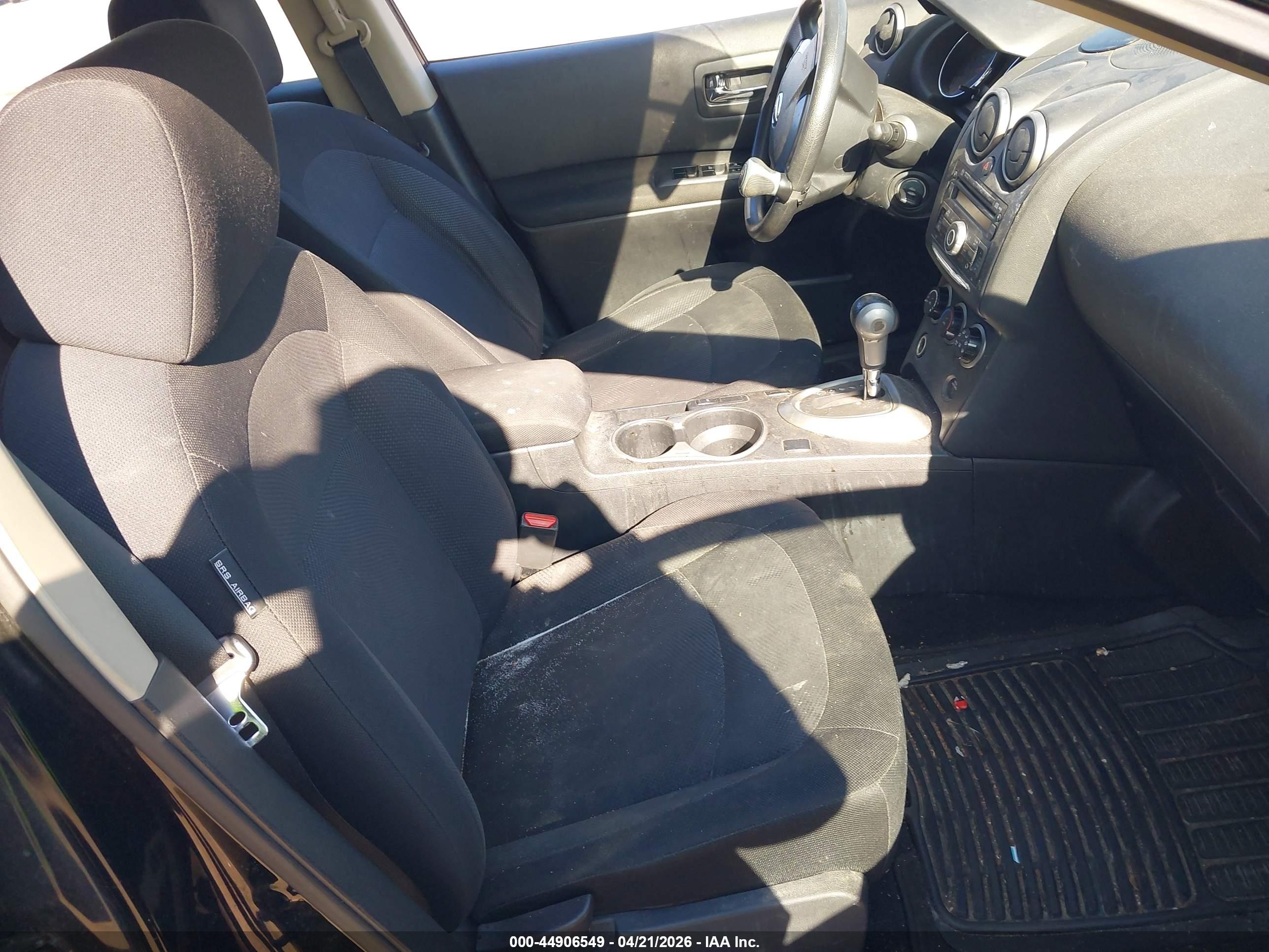 NISSAN ROGUE image 5
