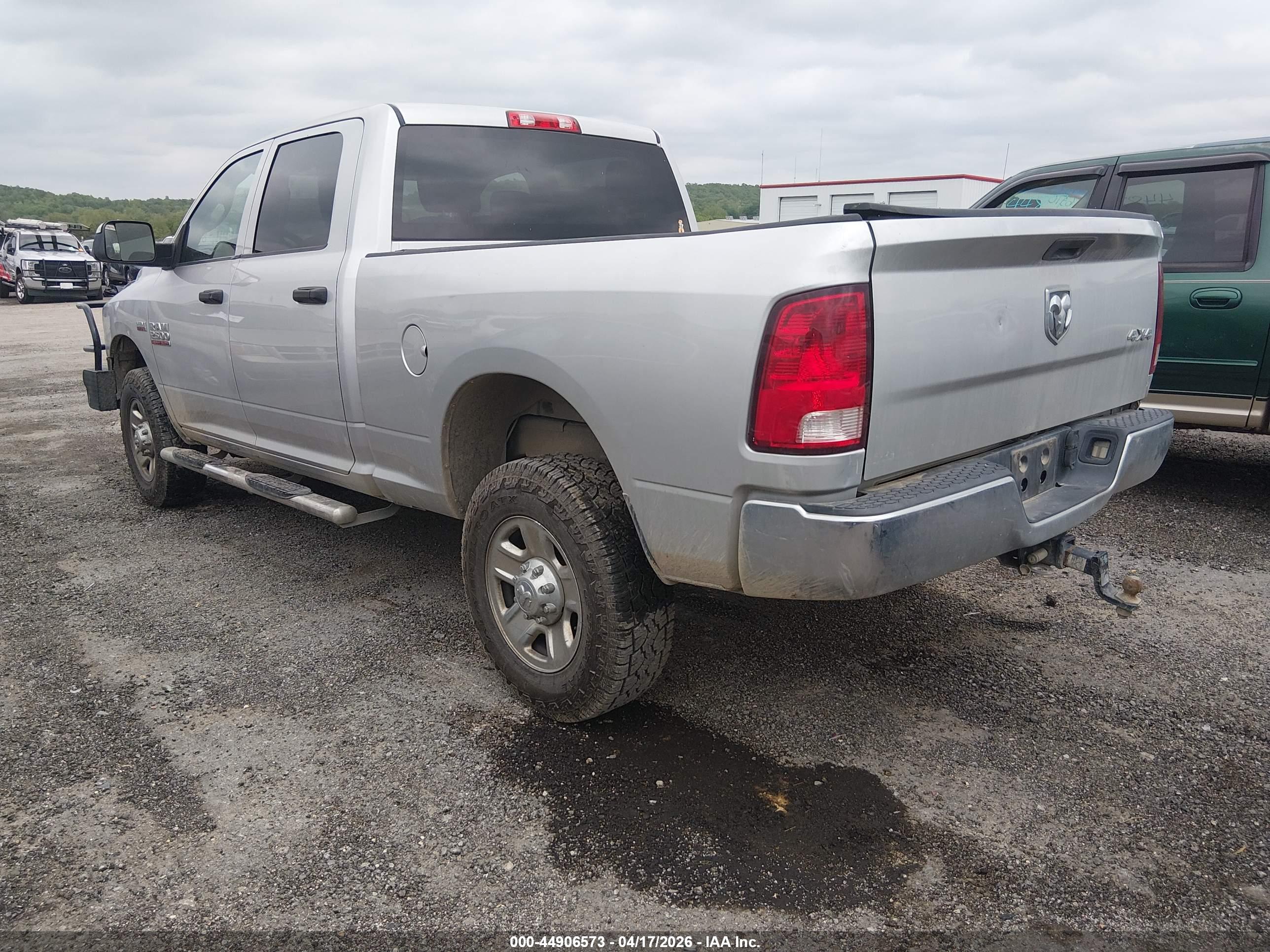 RAM 2500 image 3