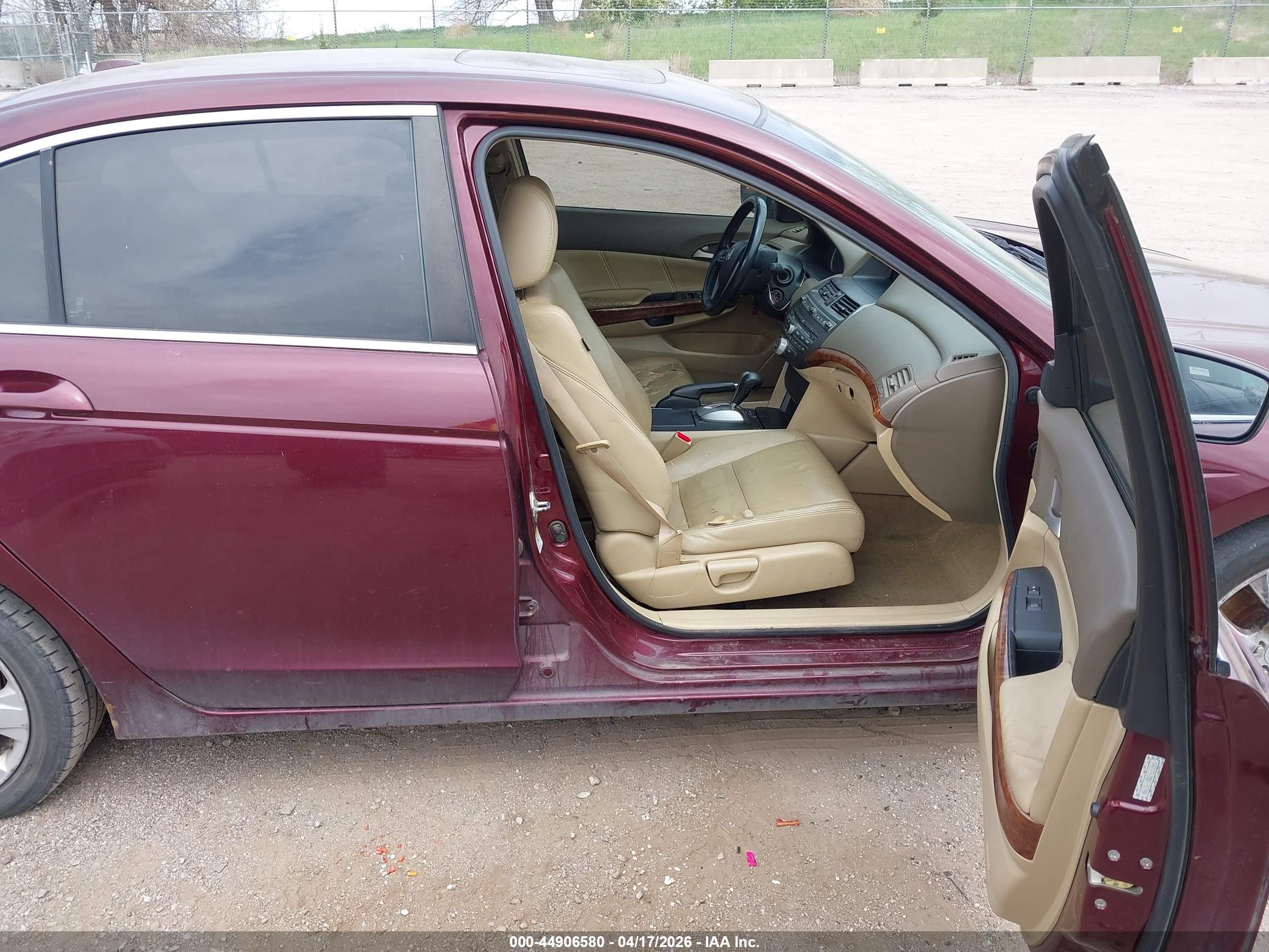 HONDA ACCORD image 5