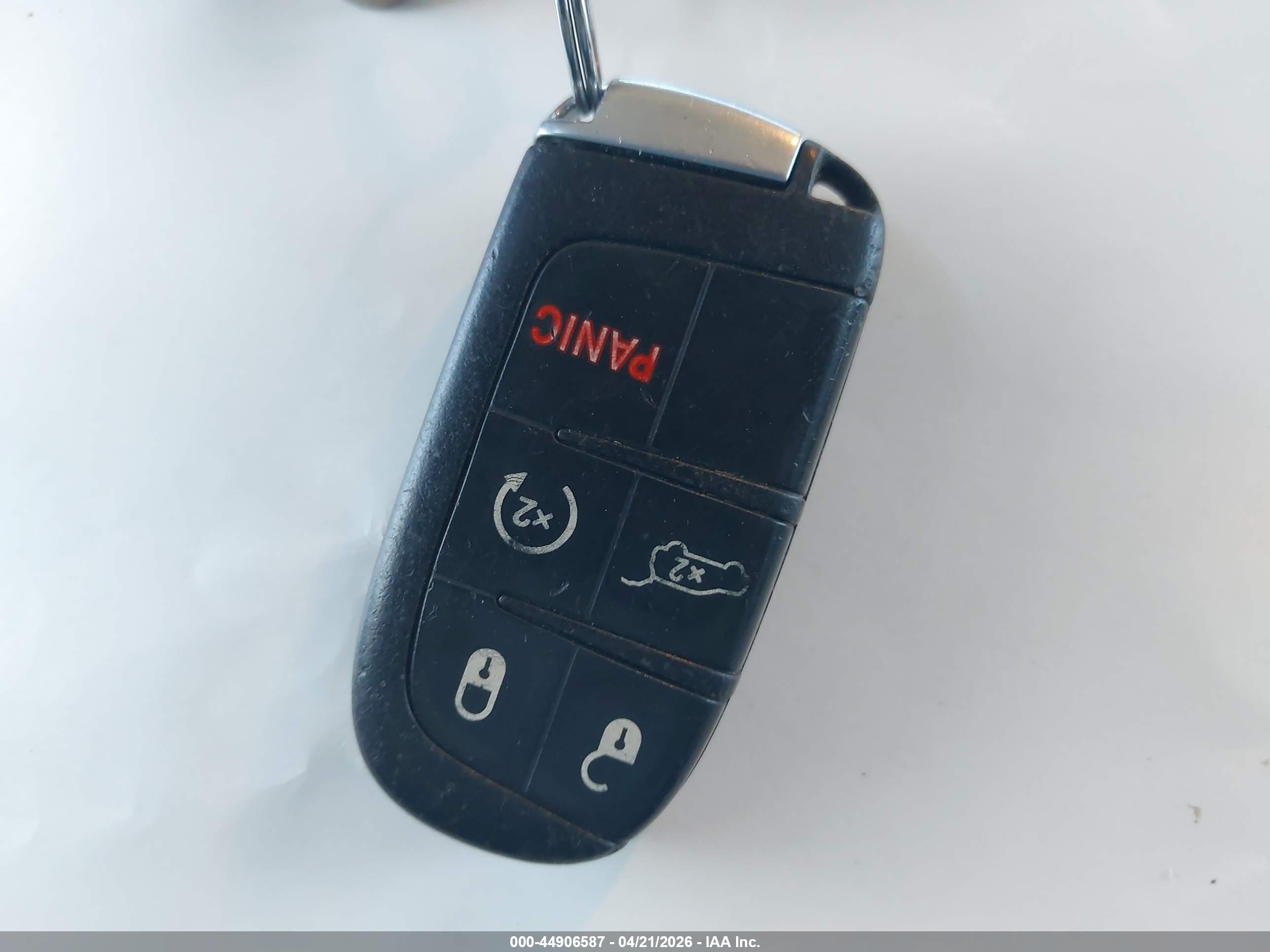 JEEP GRAND image 11