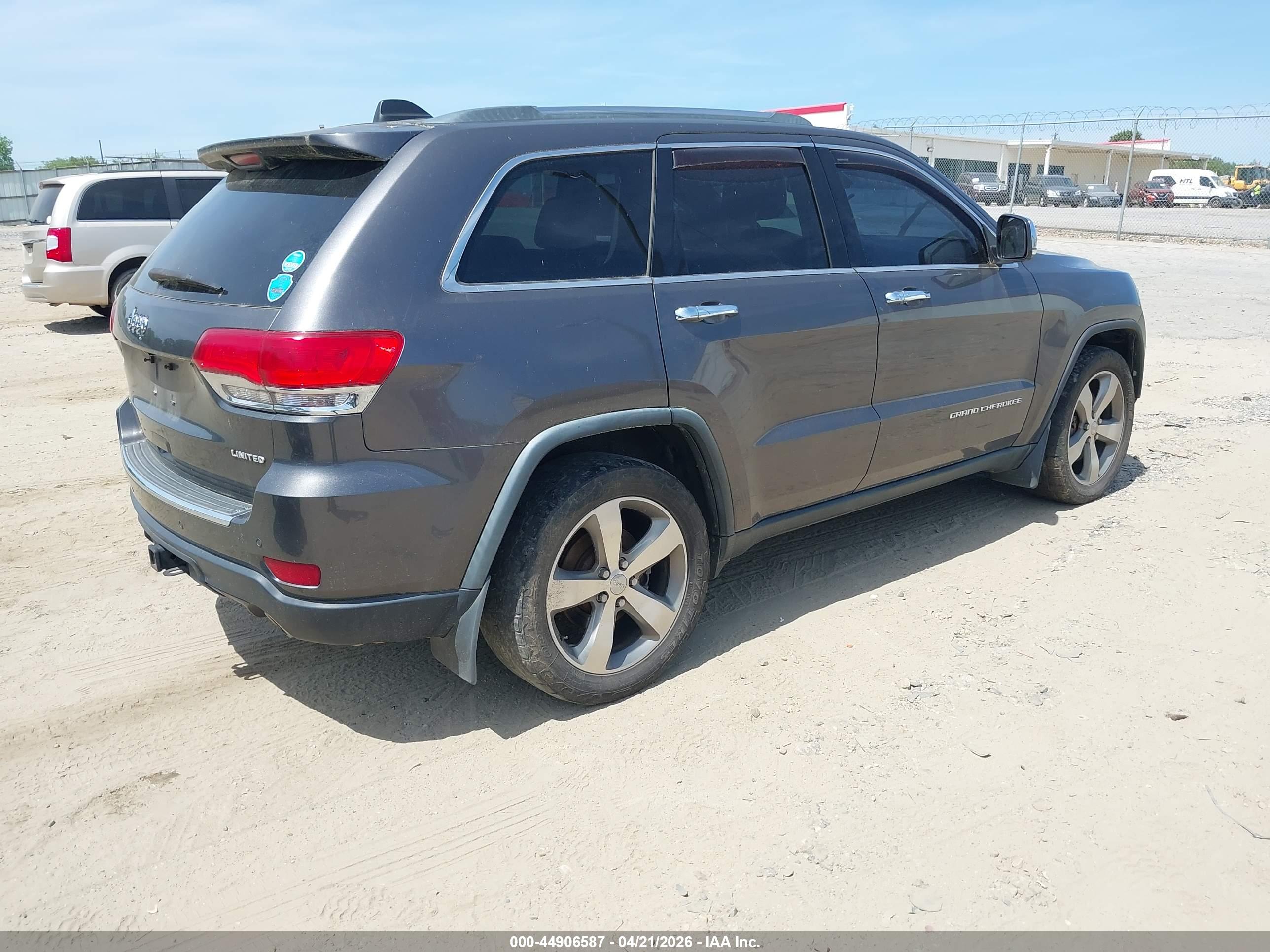 JEEP GRAND image 4