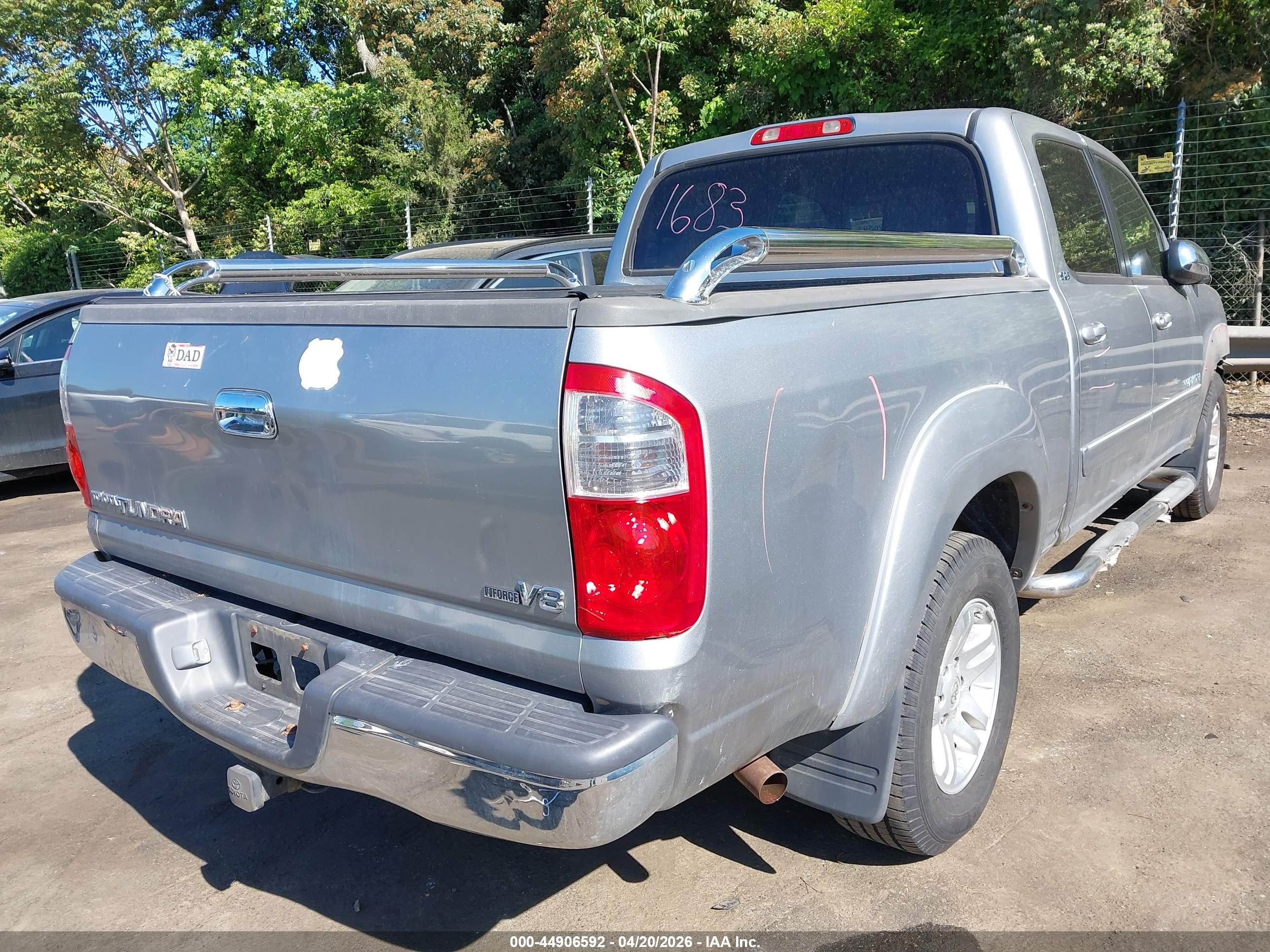 TOYOTA TUNDRA image 4