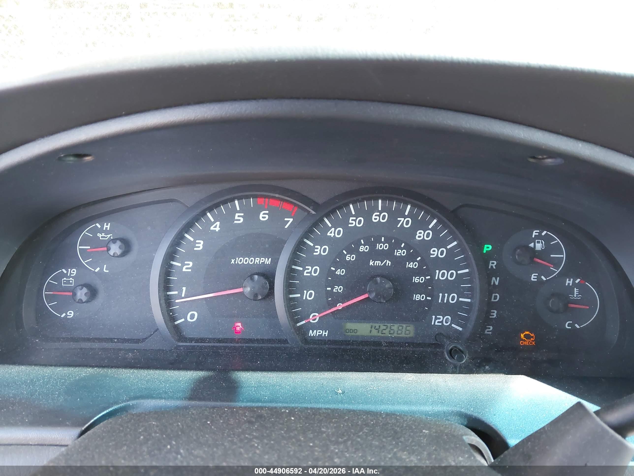 TOYOTA TUNDRA image 7