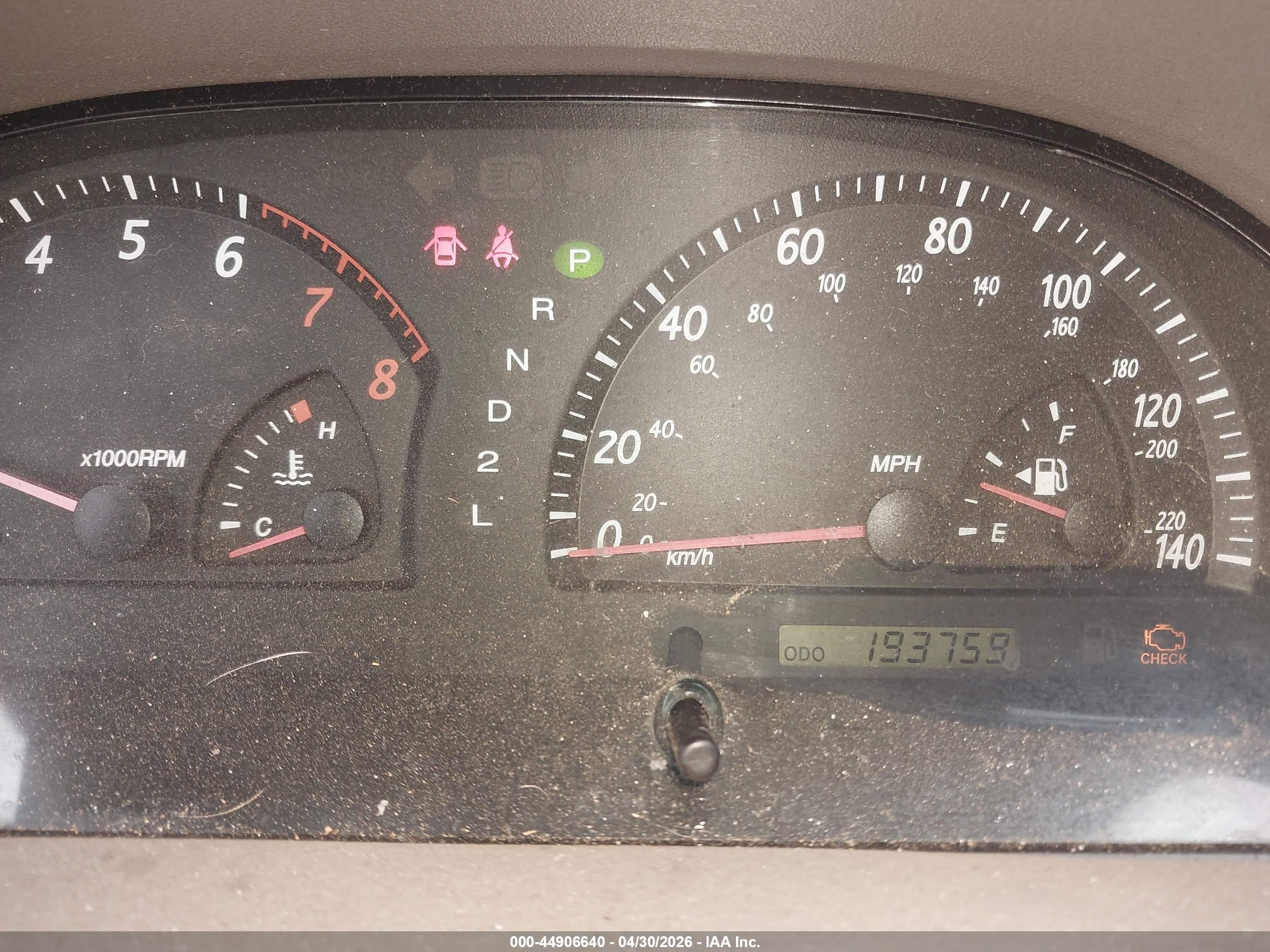 TOYOTA CAMRY image 7