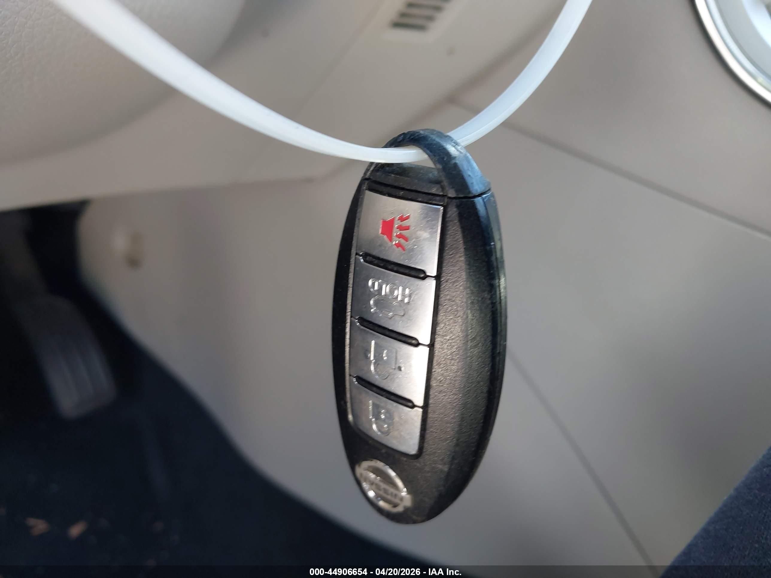 NISSAN SENTRA image 11