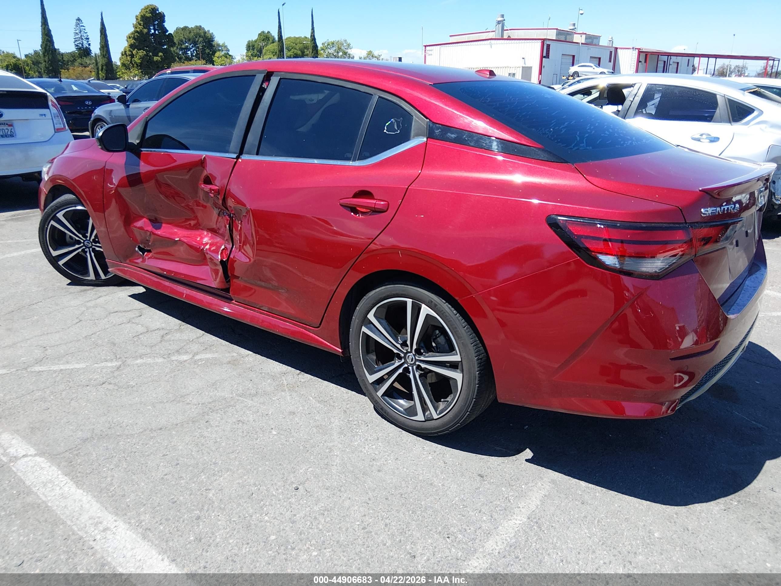 NISSAN SENTRA image 3