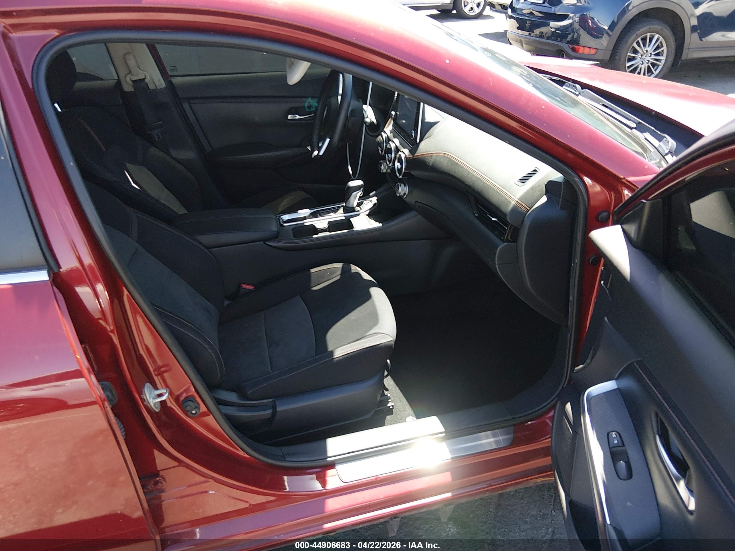 NISSAN SENTRA image 5