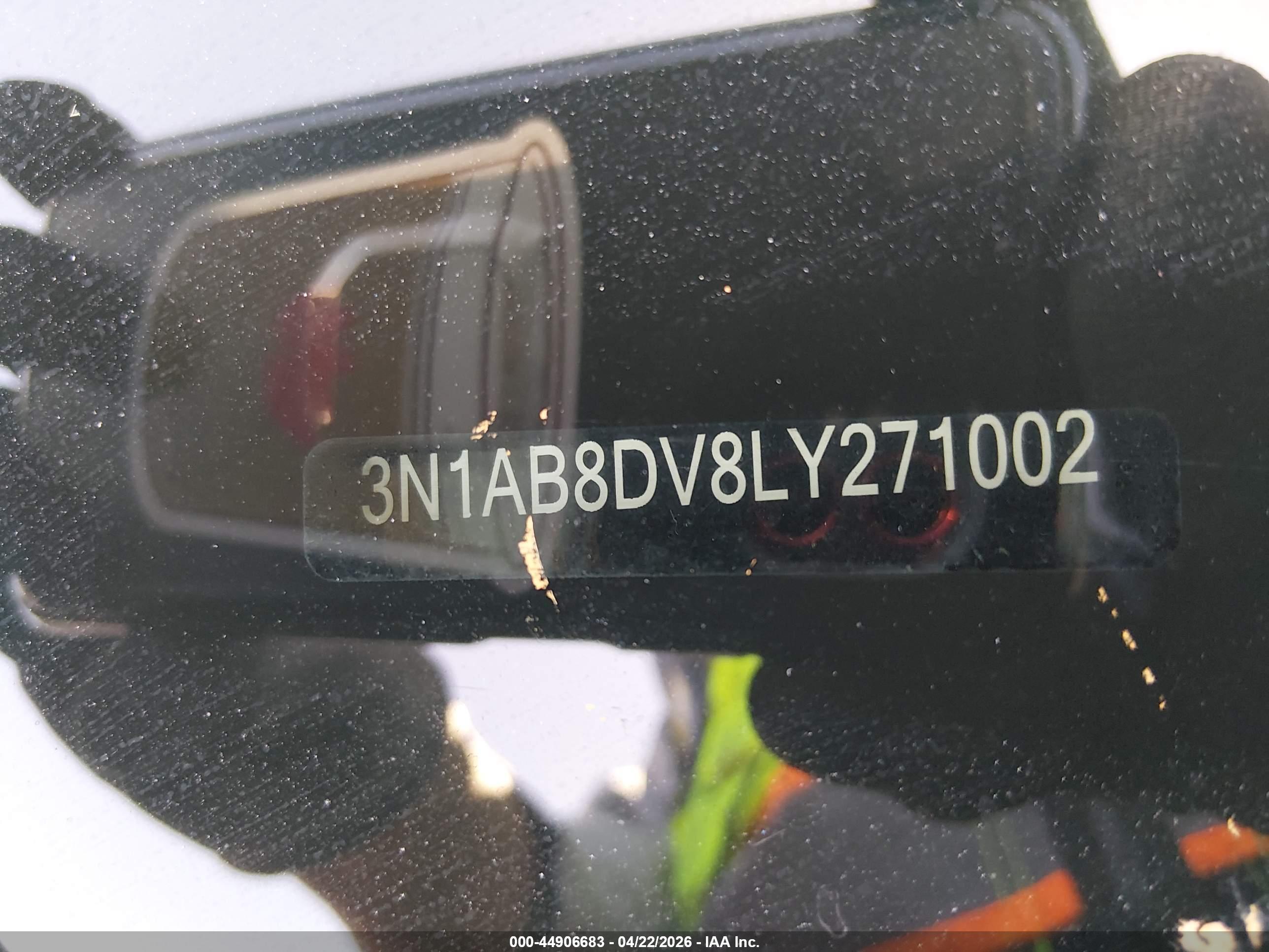 NISSAN SENTRA image 9