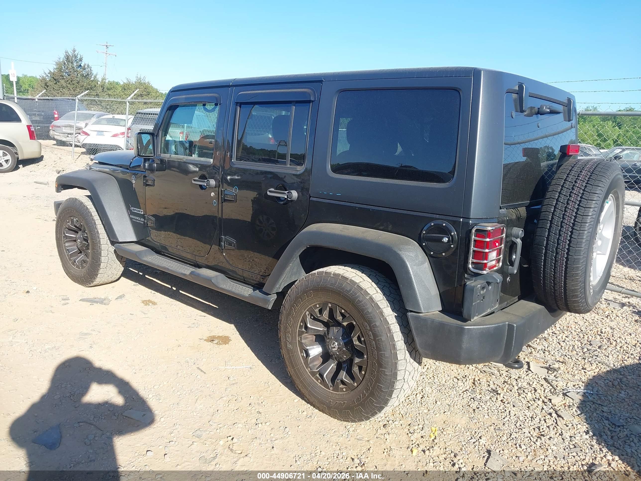 JEEP WRANGLER image 3