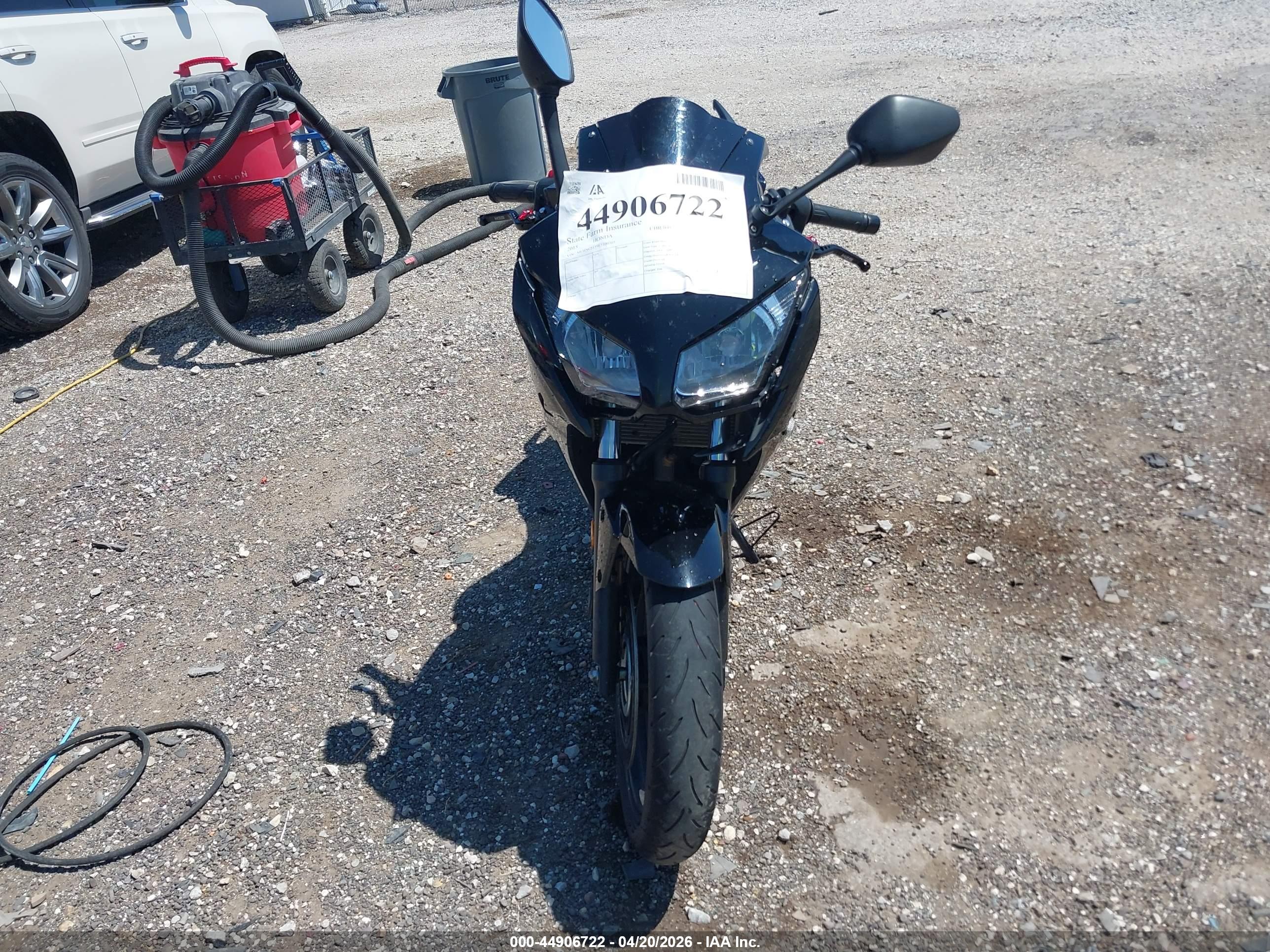 HONDA CBR300 image 5