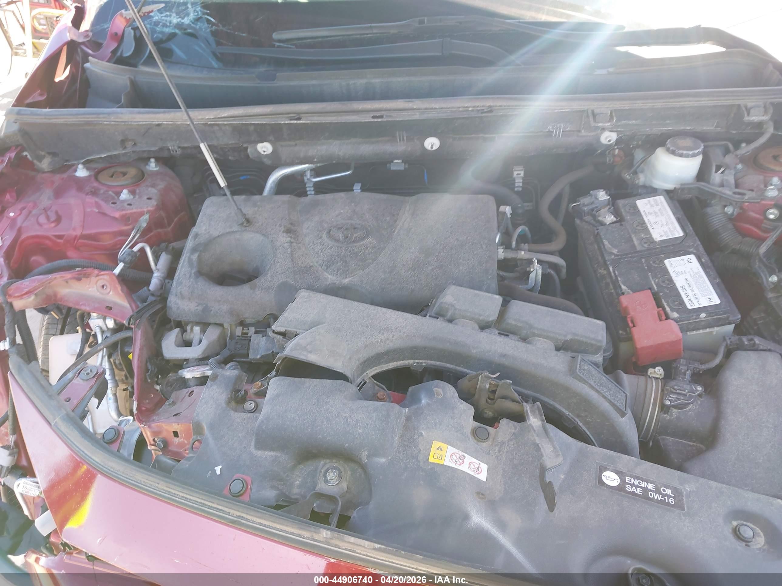 TOYOTA RAV4 image 10