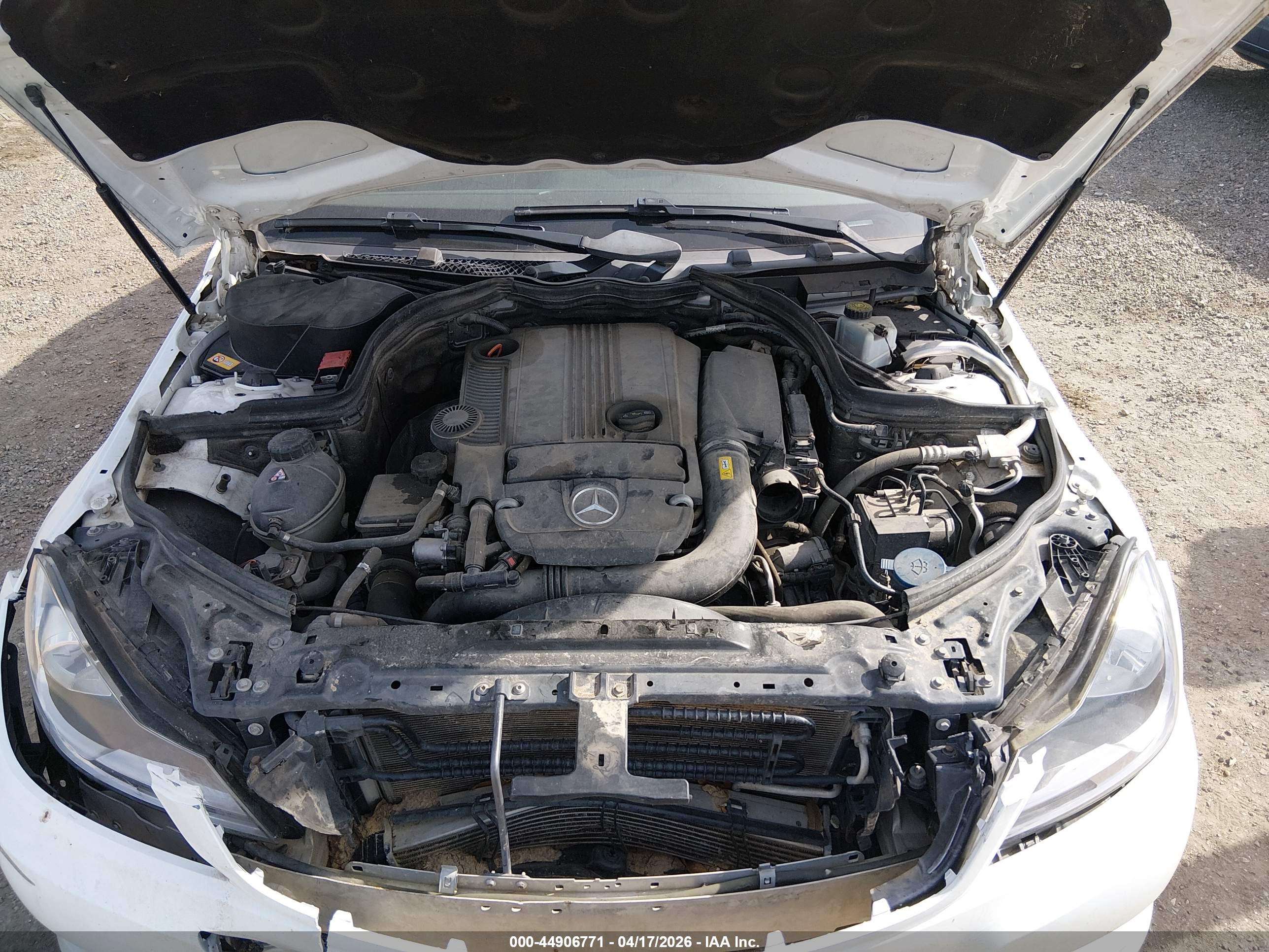 MERCEDES-BENZ C image 10