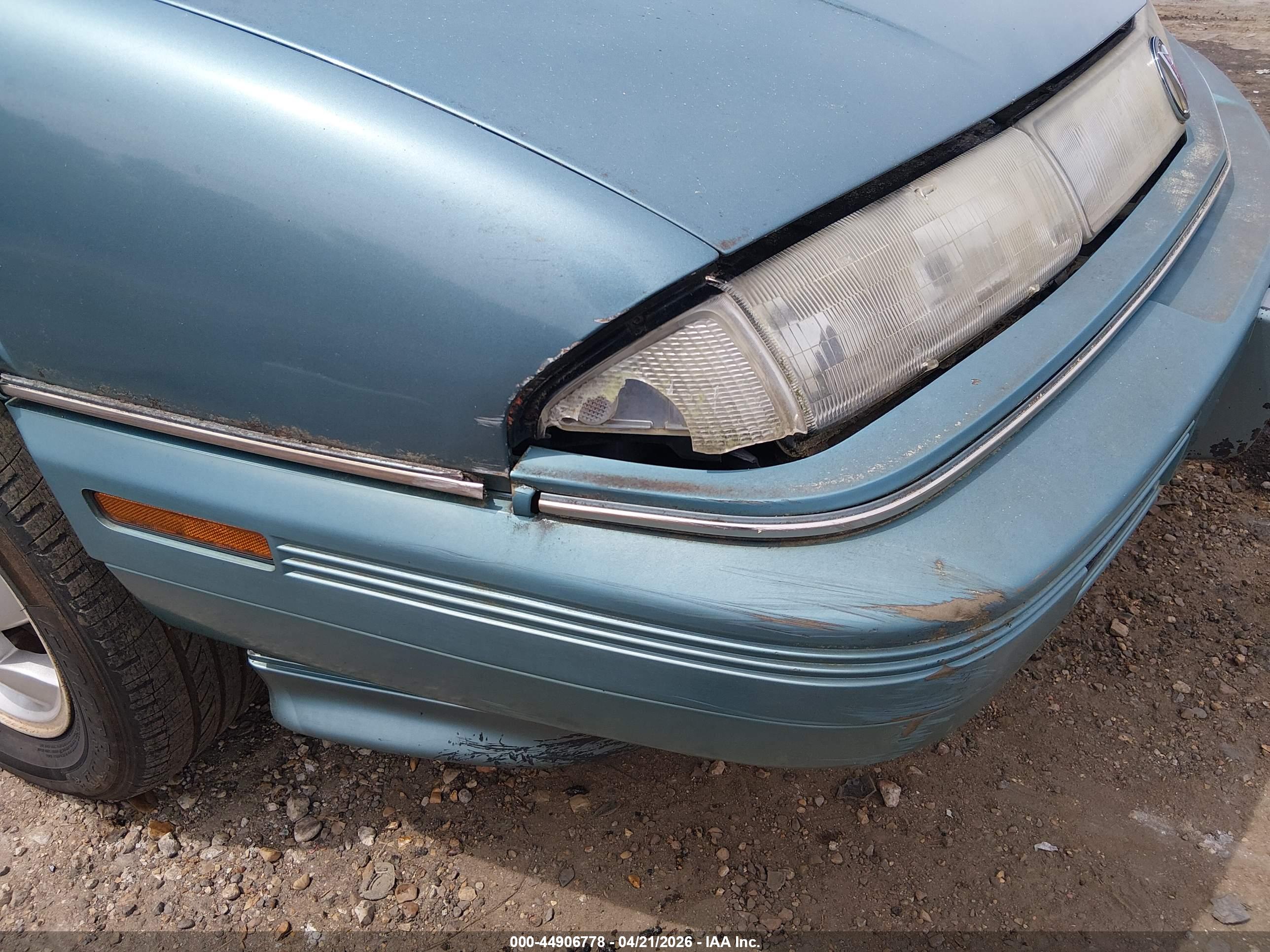 PONTIAC GRAND image 6