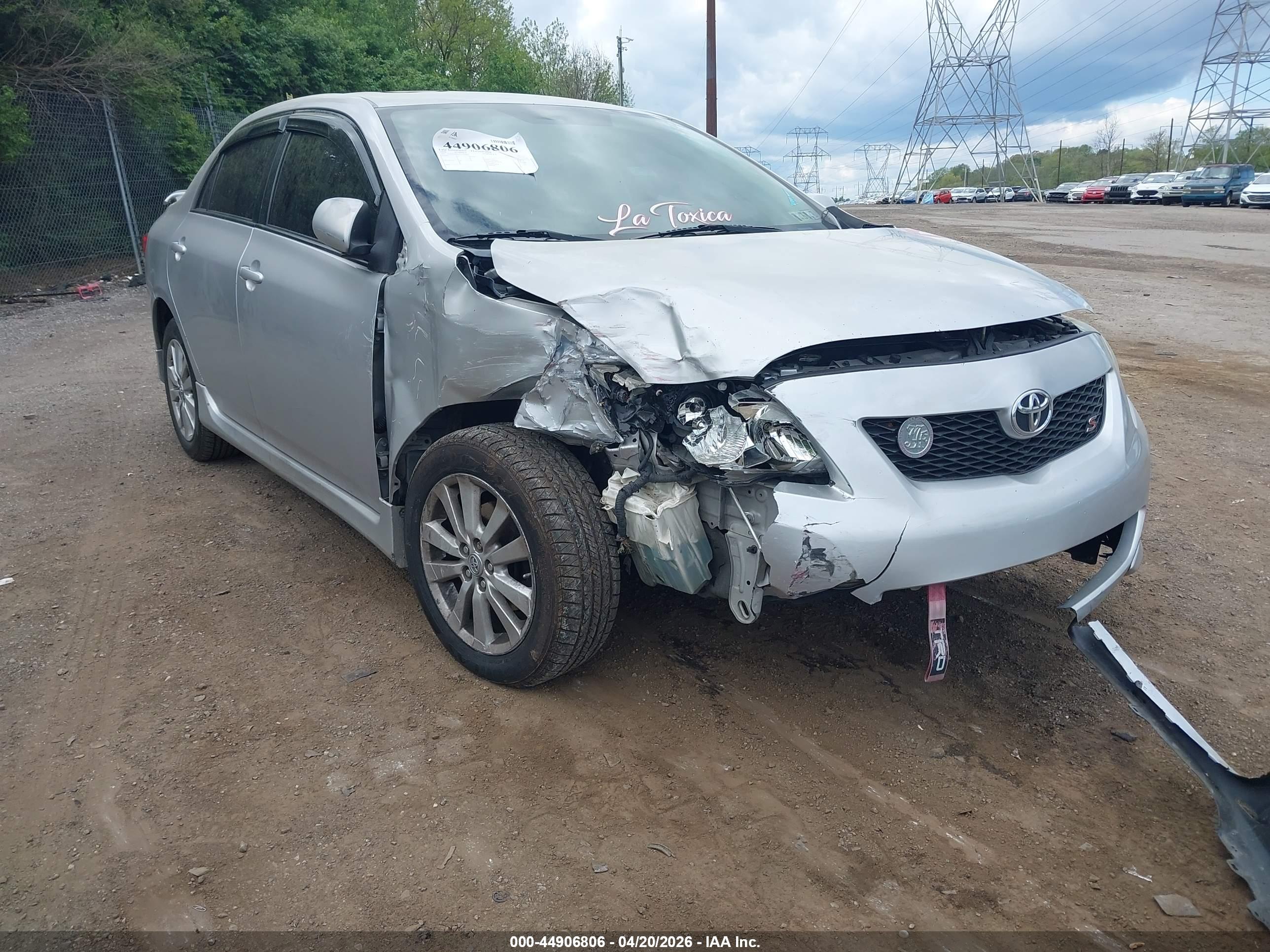 TOYOTA COROLLA image 6